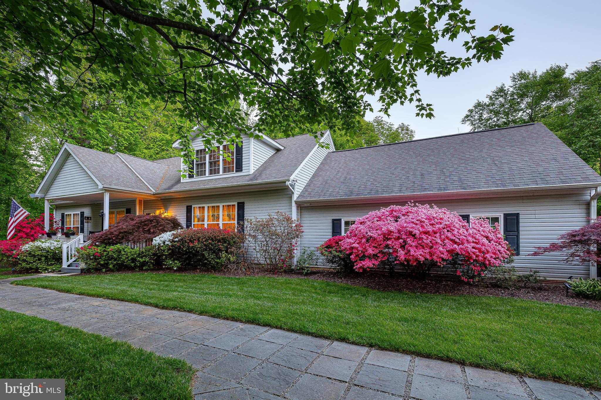 BEAR CASTLE - Residential