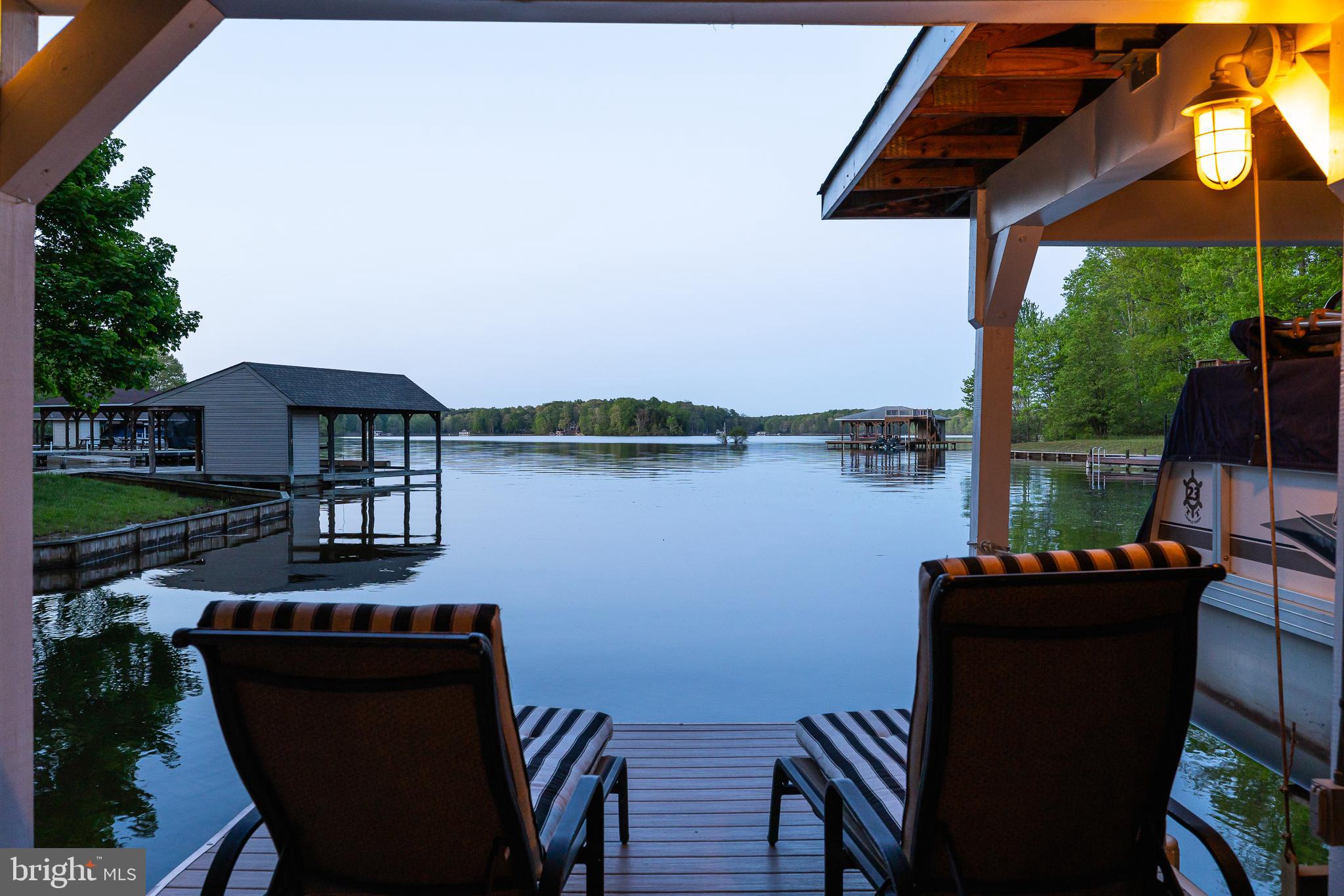 BEAR CASTLE - Residential