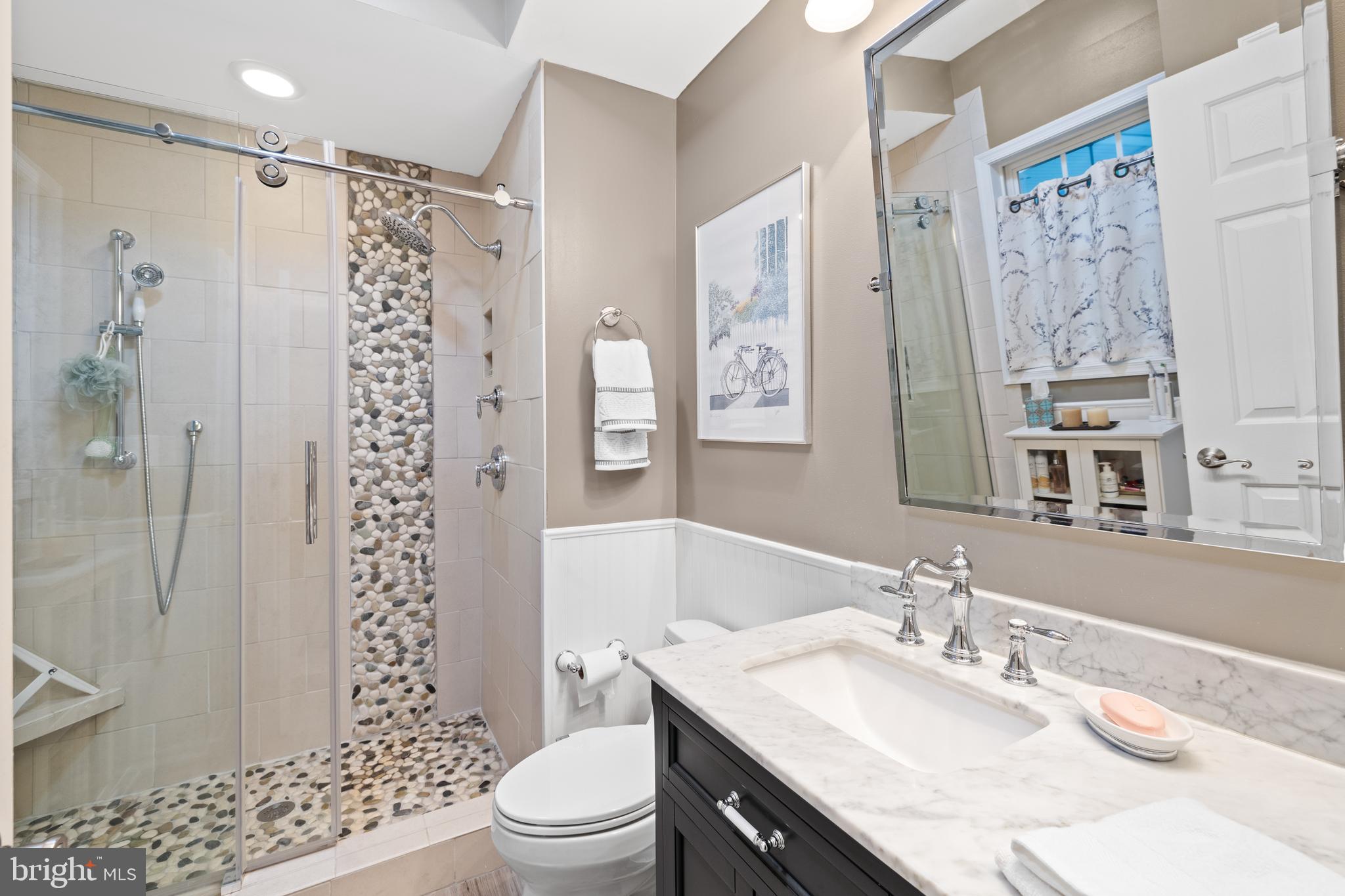 BEAR CASTLE - Residential