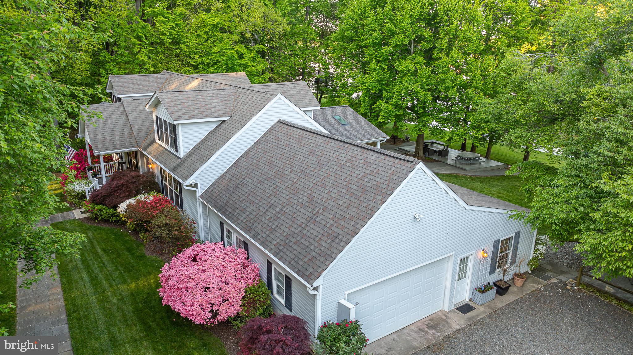 BEAR CASTLE - Residential