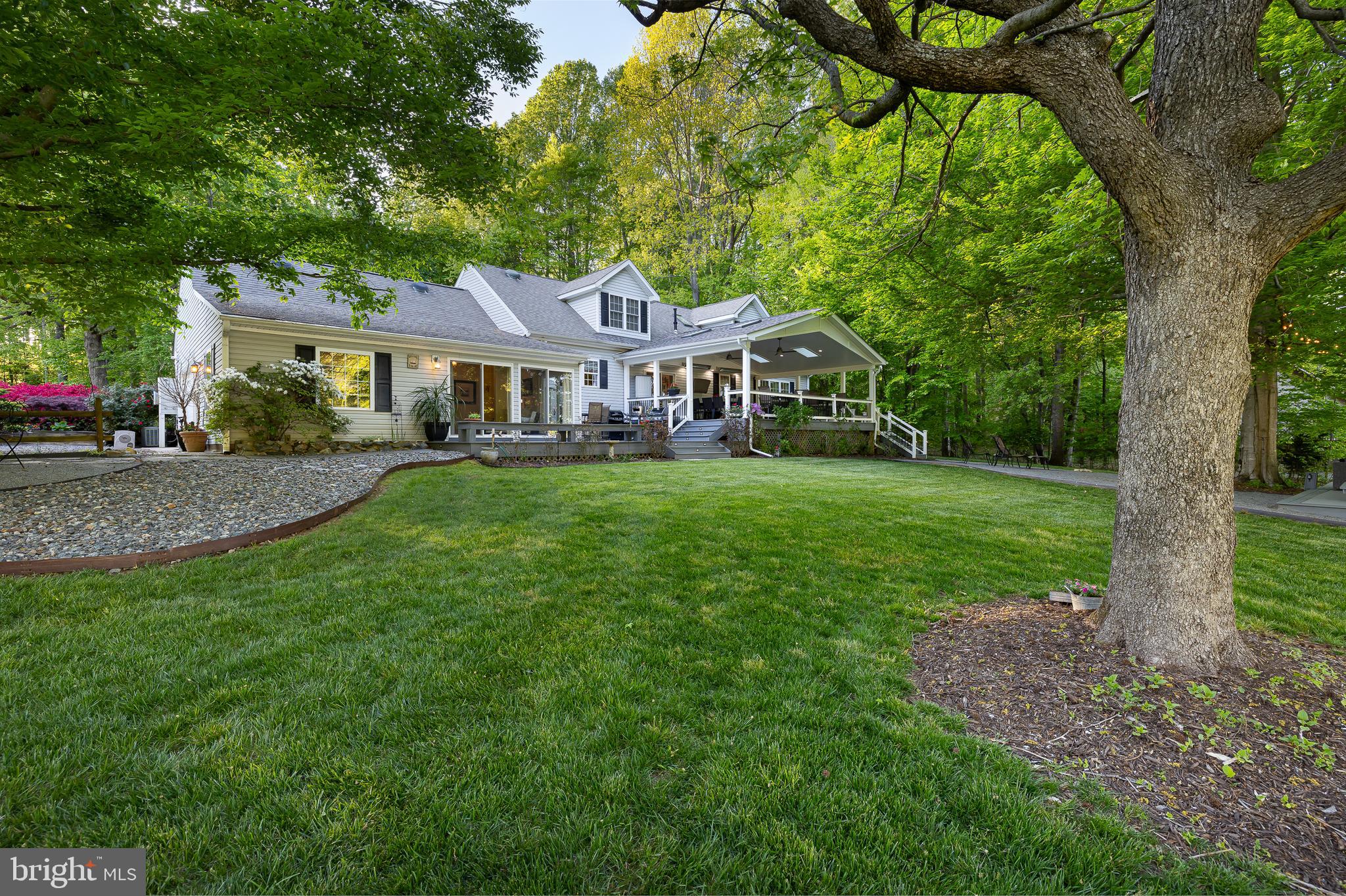 BEAR CASTLE - Residential