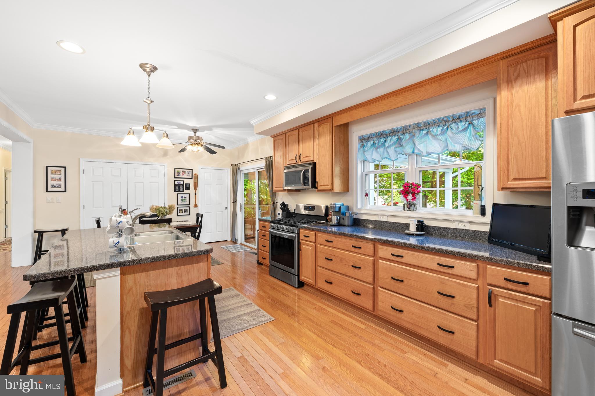 BEAR CASTLE - Residential