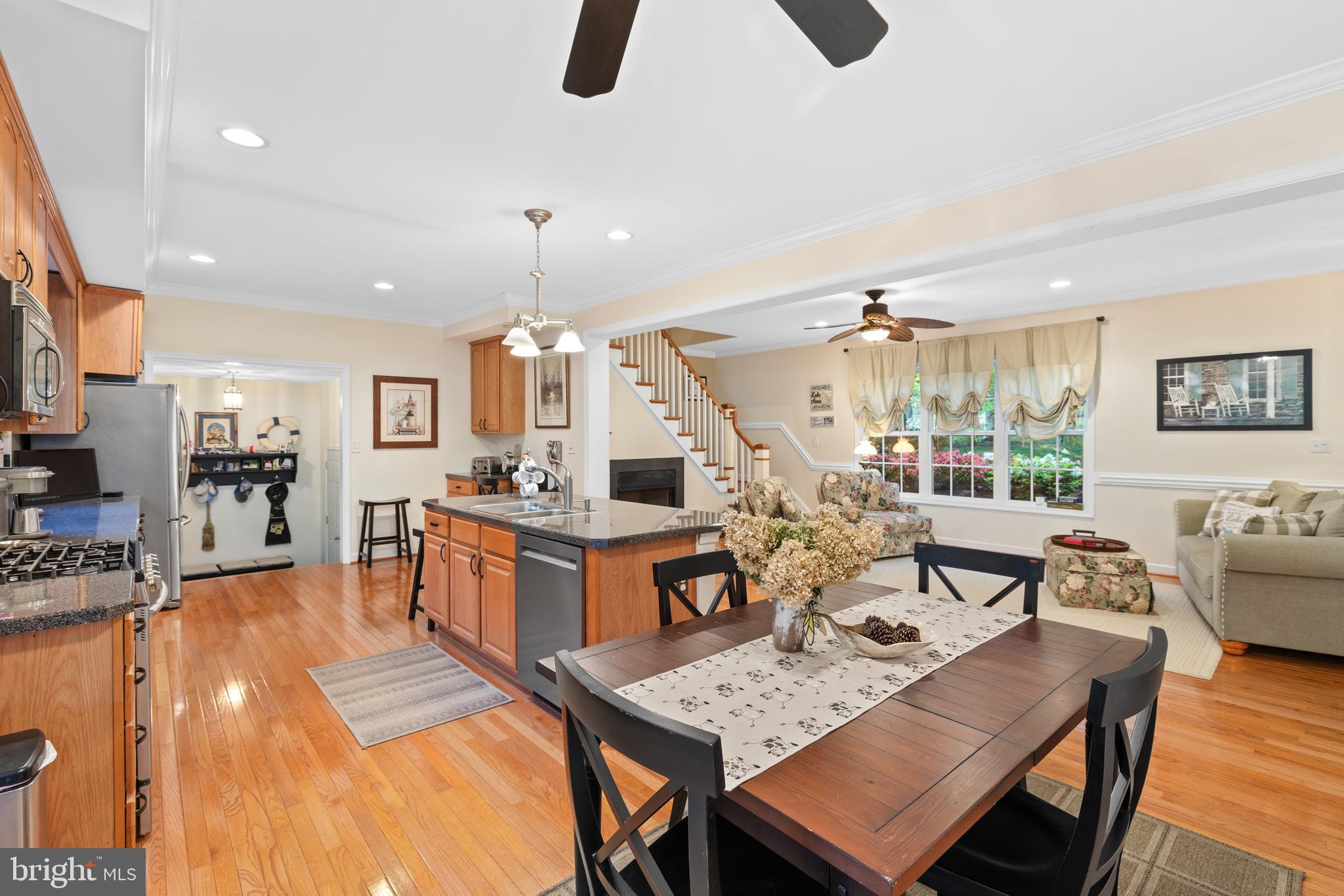 BEAR CASTLE - Residential