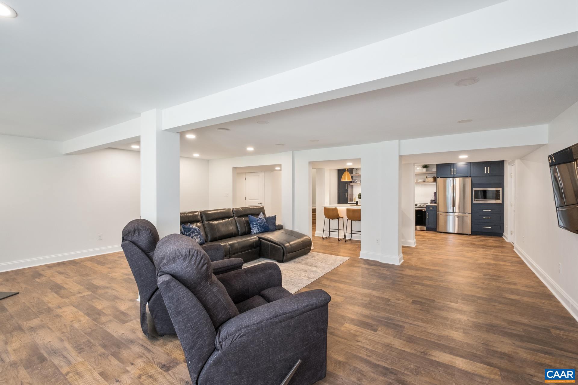 HARDWARE RIVER FARMS - Residential