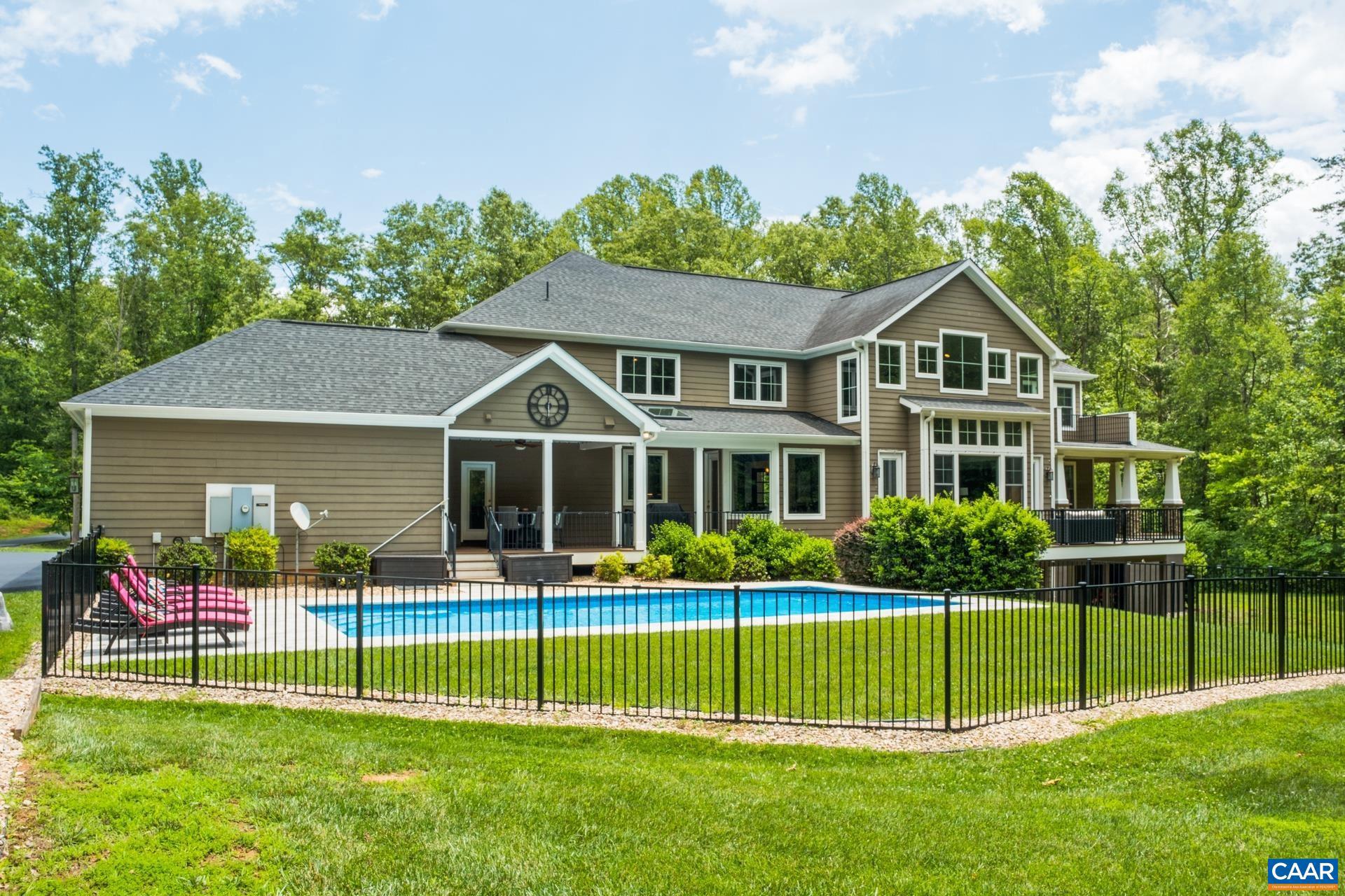 HARDWARE RIVER FARMS - Residential