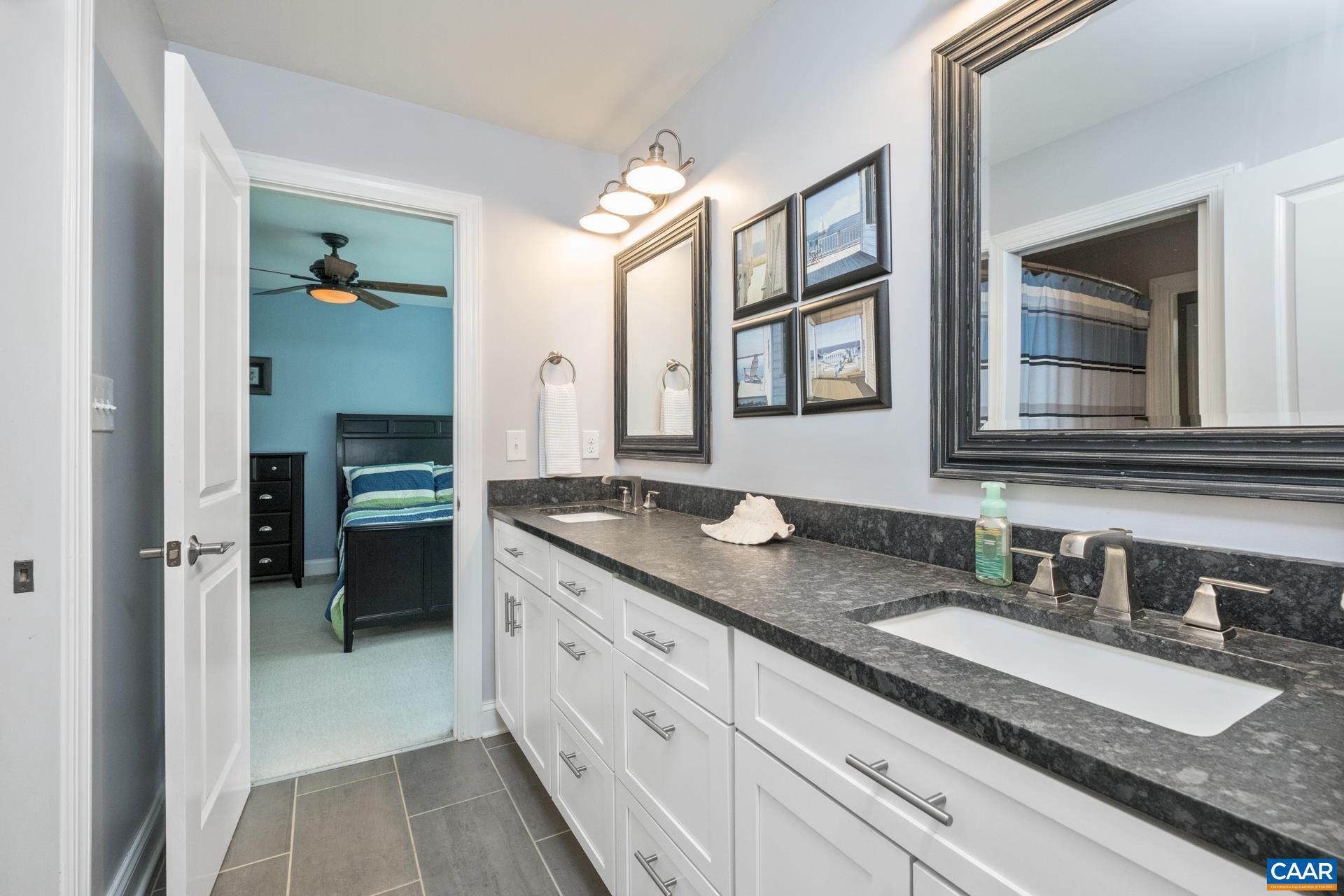 HARDWARE RIVER FARMS - Residential