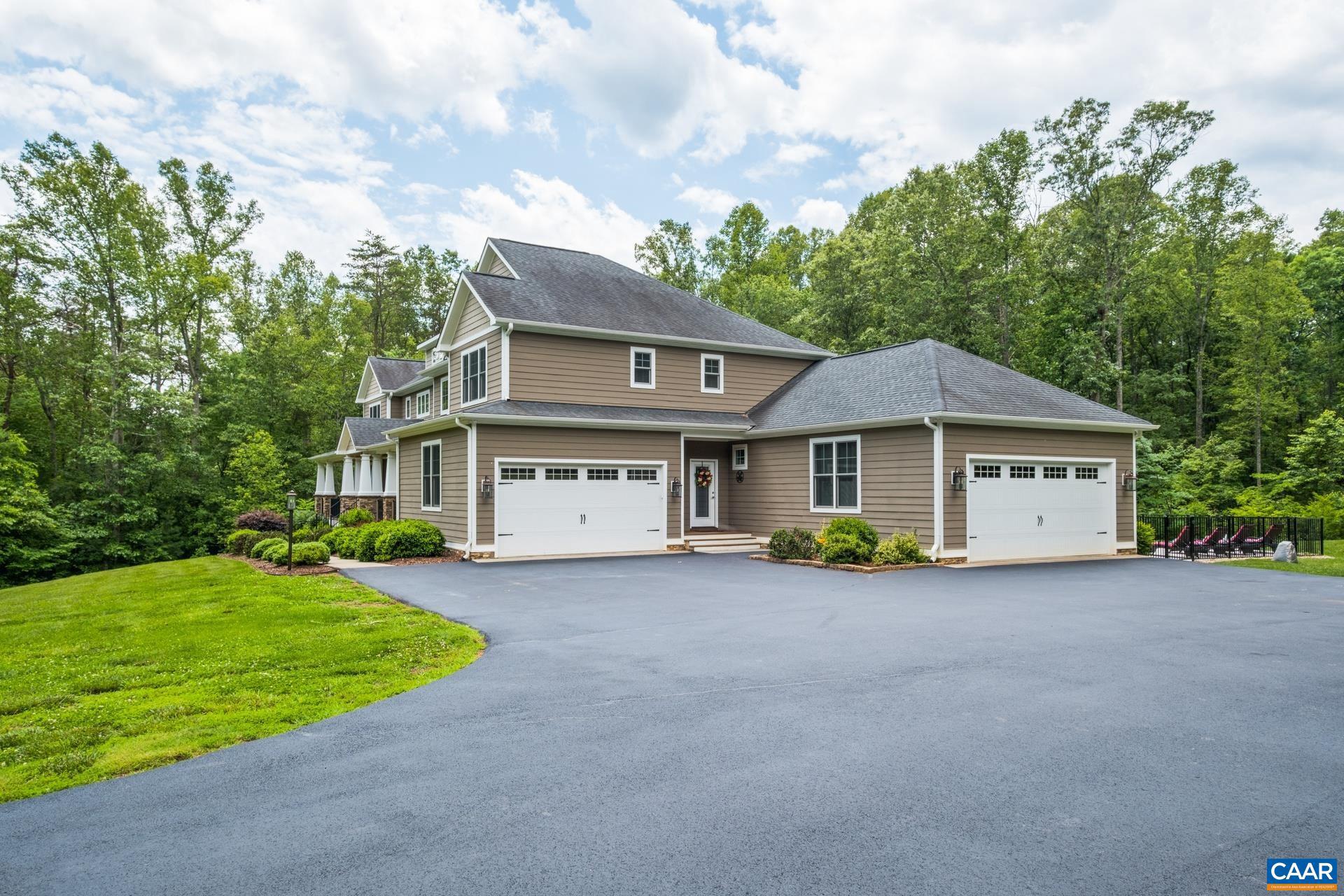 HARDWARE RIVER FARMS - Residential