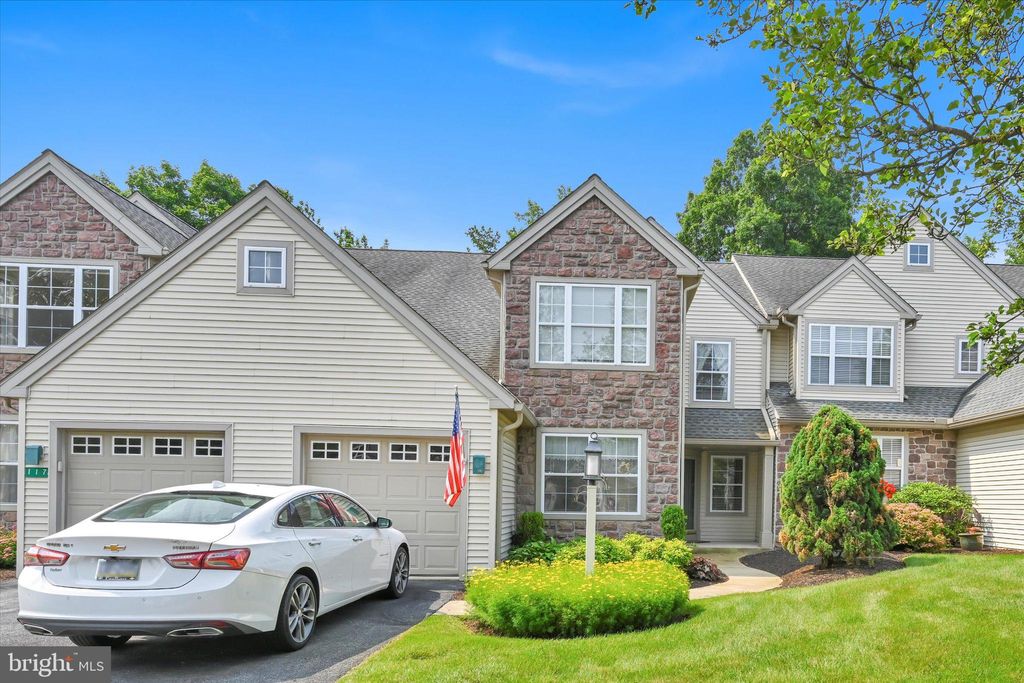 Photo of 116 Hawk Valley Lane, DENVER, PA 17517 (MLS # PALA2071166)