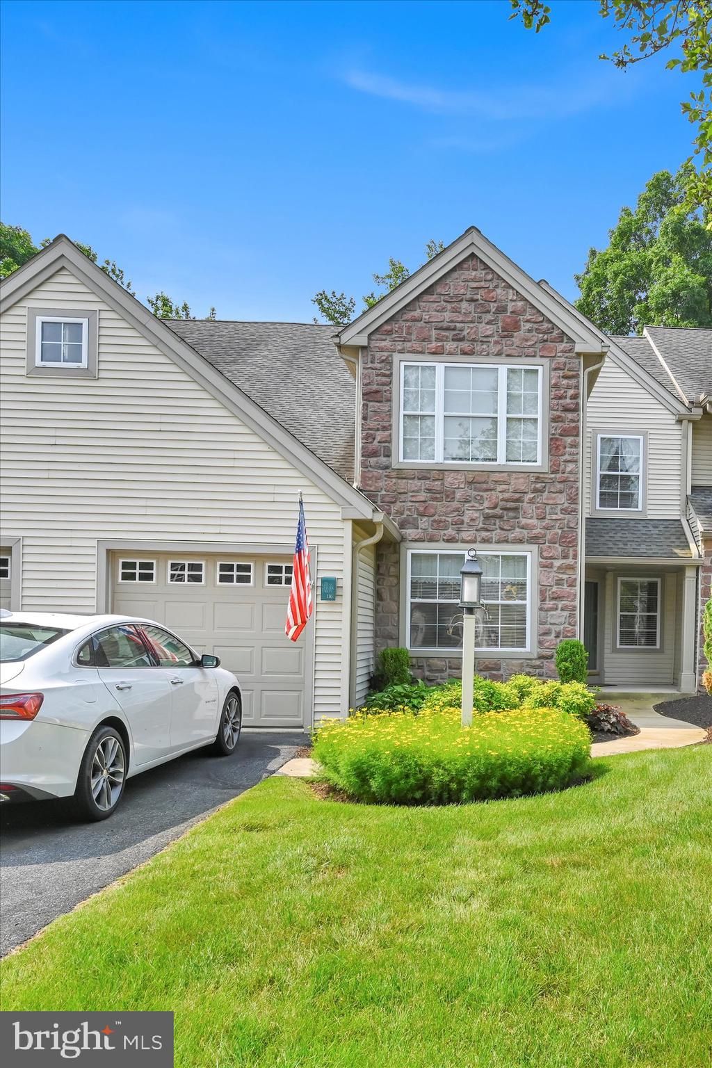 Photo of 116 Hawk Valley Lane, DENVER, PA 17517 (MLS # PALA2071166)