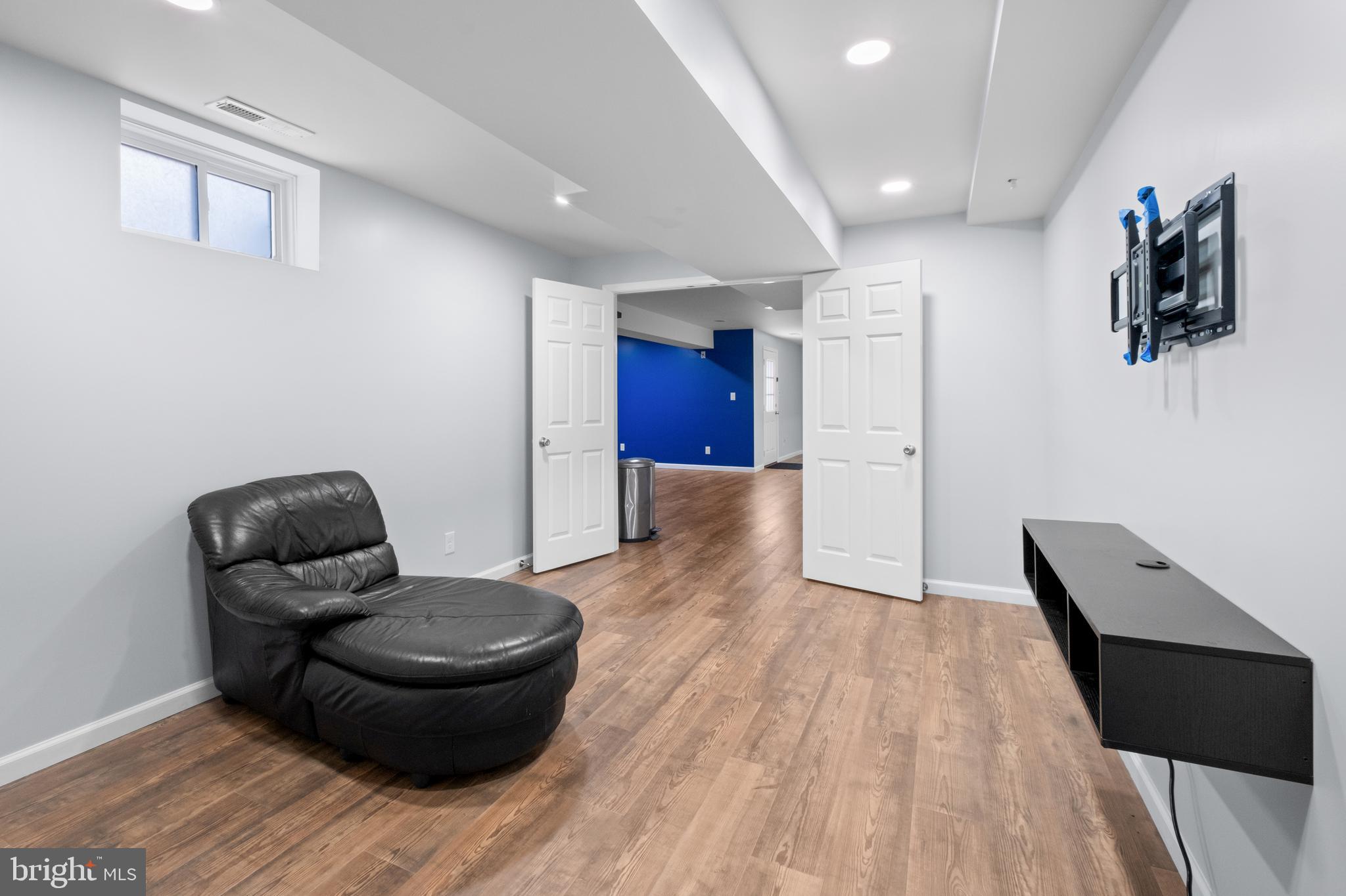 DEMORY FARM - Residential Lease