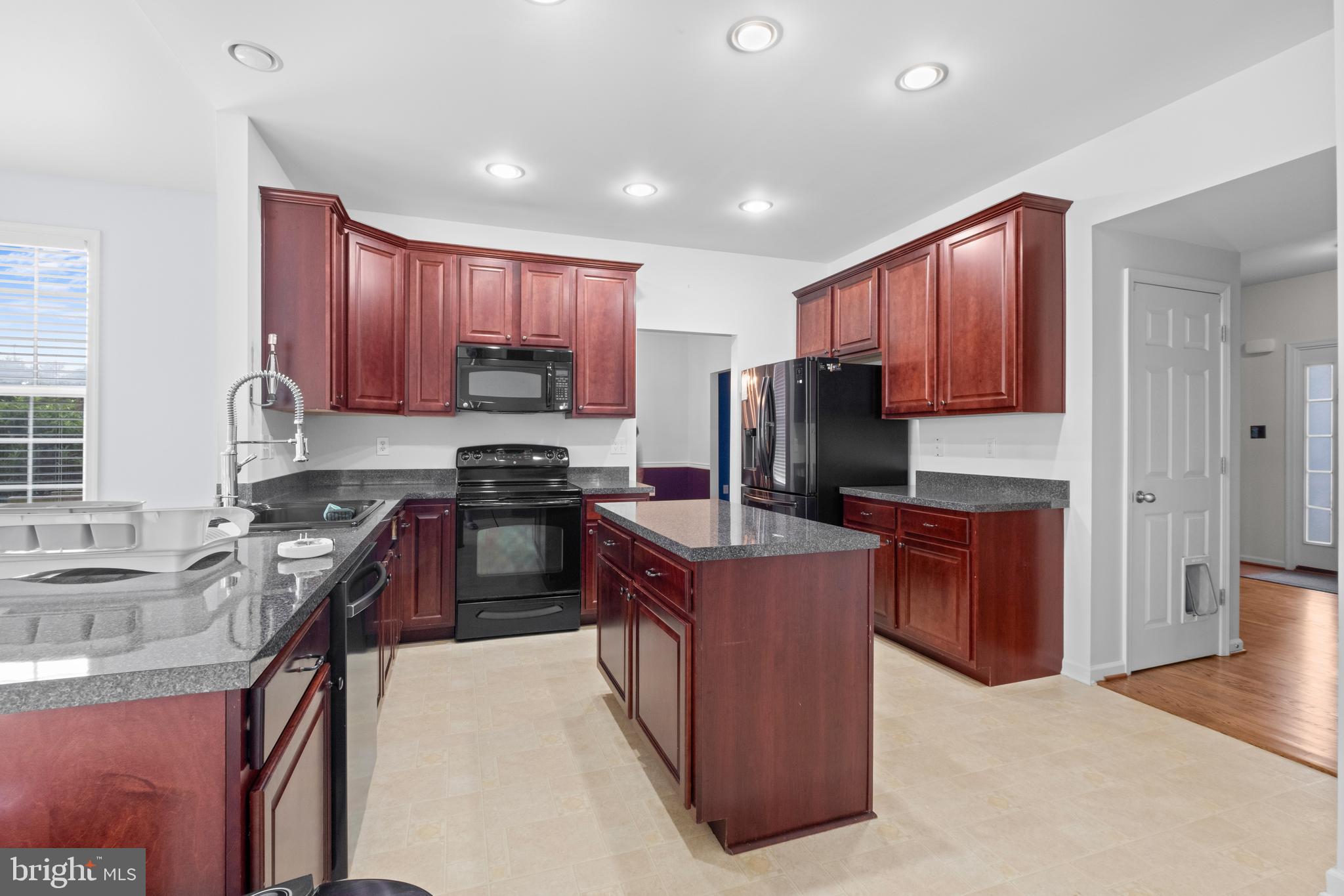 DEMORY FARM - Residential Lease