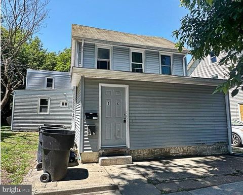 Homes For Rent - 16 S New Street #APT 1<br/> DOVER, DE 19904