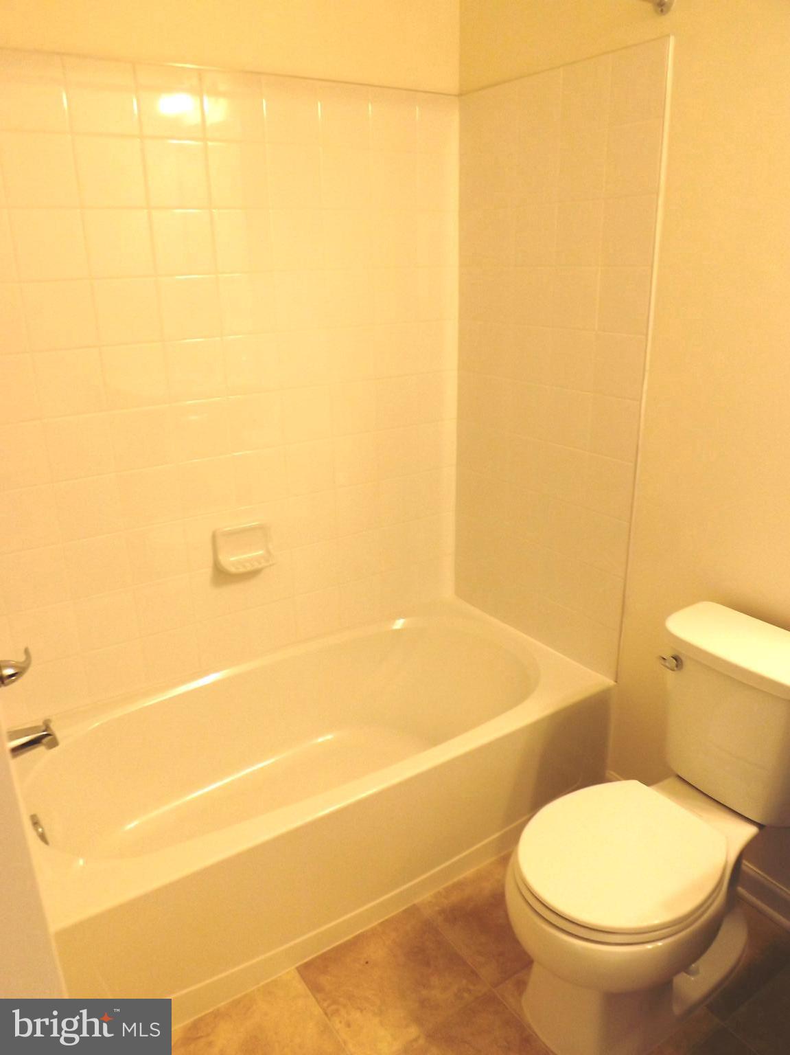 OVERLOOK AT RIVERSIDE - Residential Lease