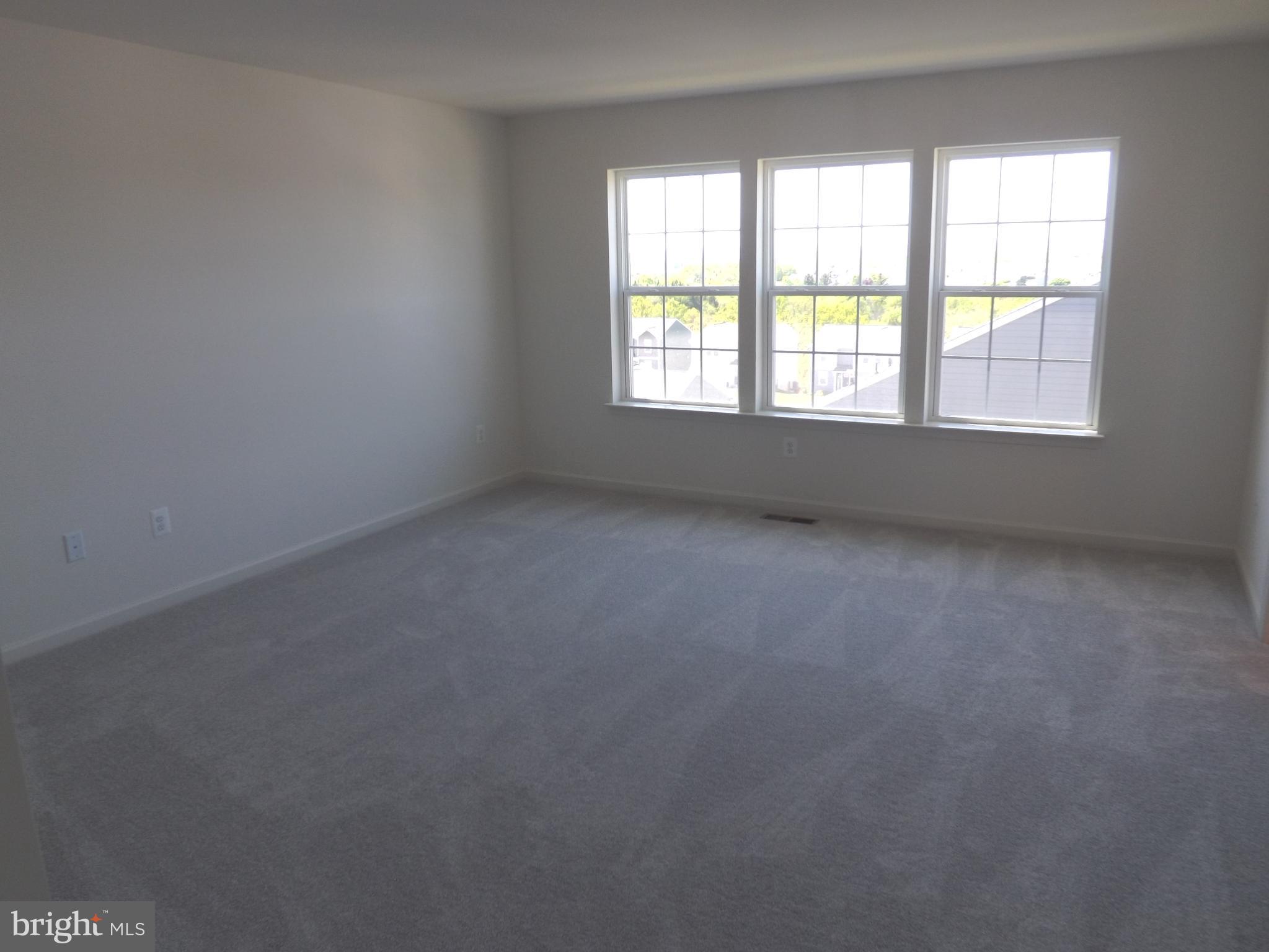 OVERLOOK AT RIVERSIDE - Residential Lease