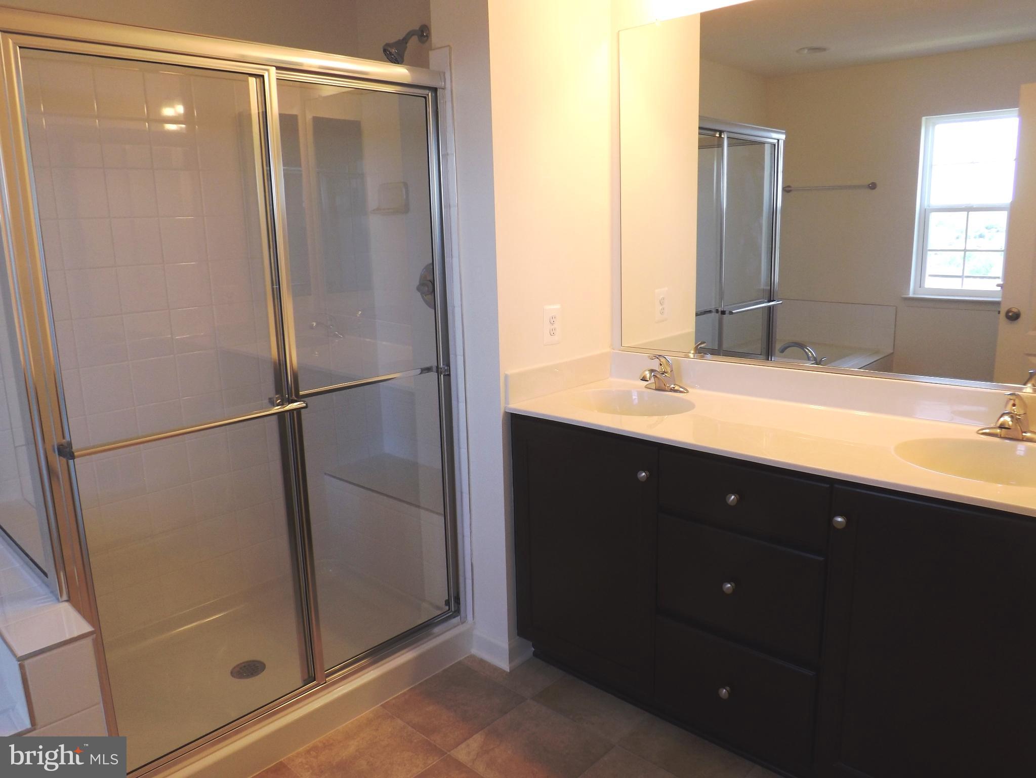 OVERLOOK AT RIVERSIDE - Residential Lease