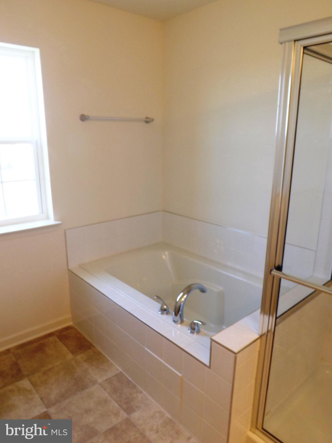 OVERLOOK AT RIVERSIDE - Residential Lease