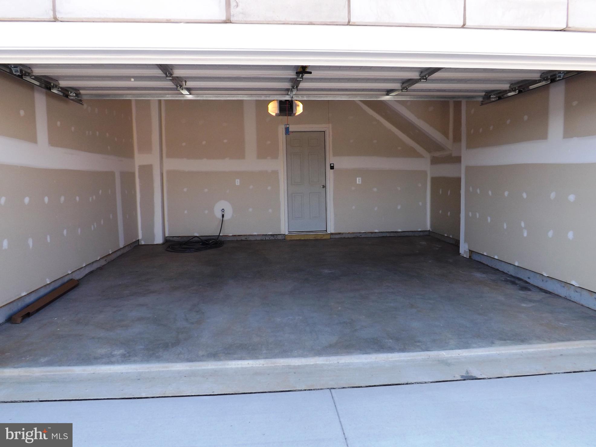 OVERLOOK AT RIVERSIDE - Residential Lease