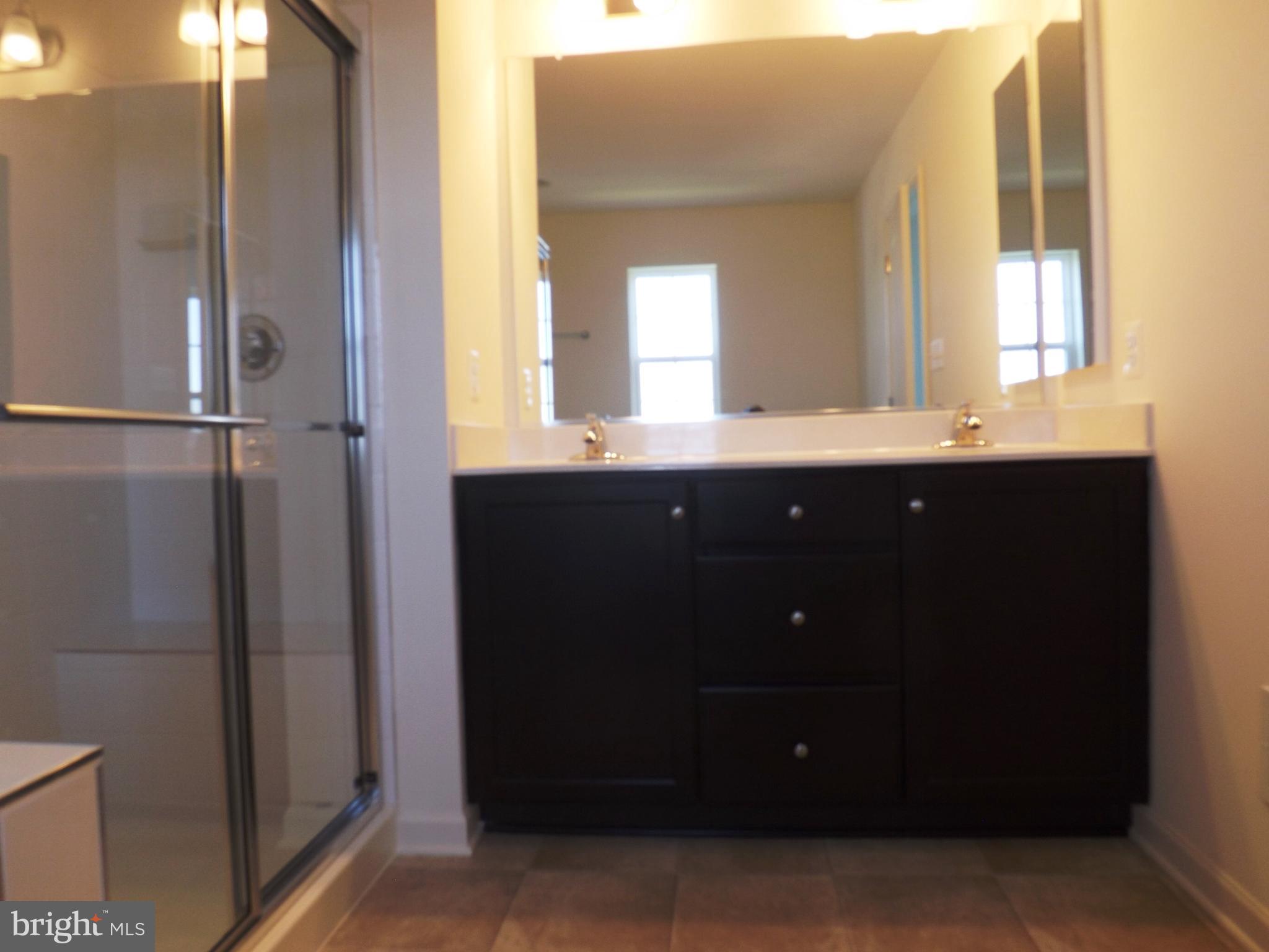 OVERLOOK AT RIVERSIDE - Residential Lease