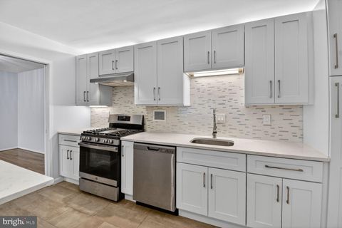 Photo of 5500 Friendship Boulevard #1714N, CHEVY CHASE, MD 20815 (MLS # MDMC2210742)