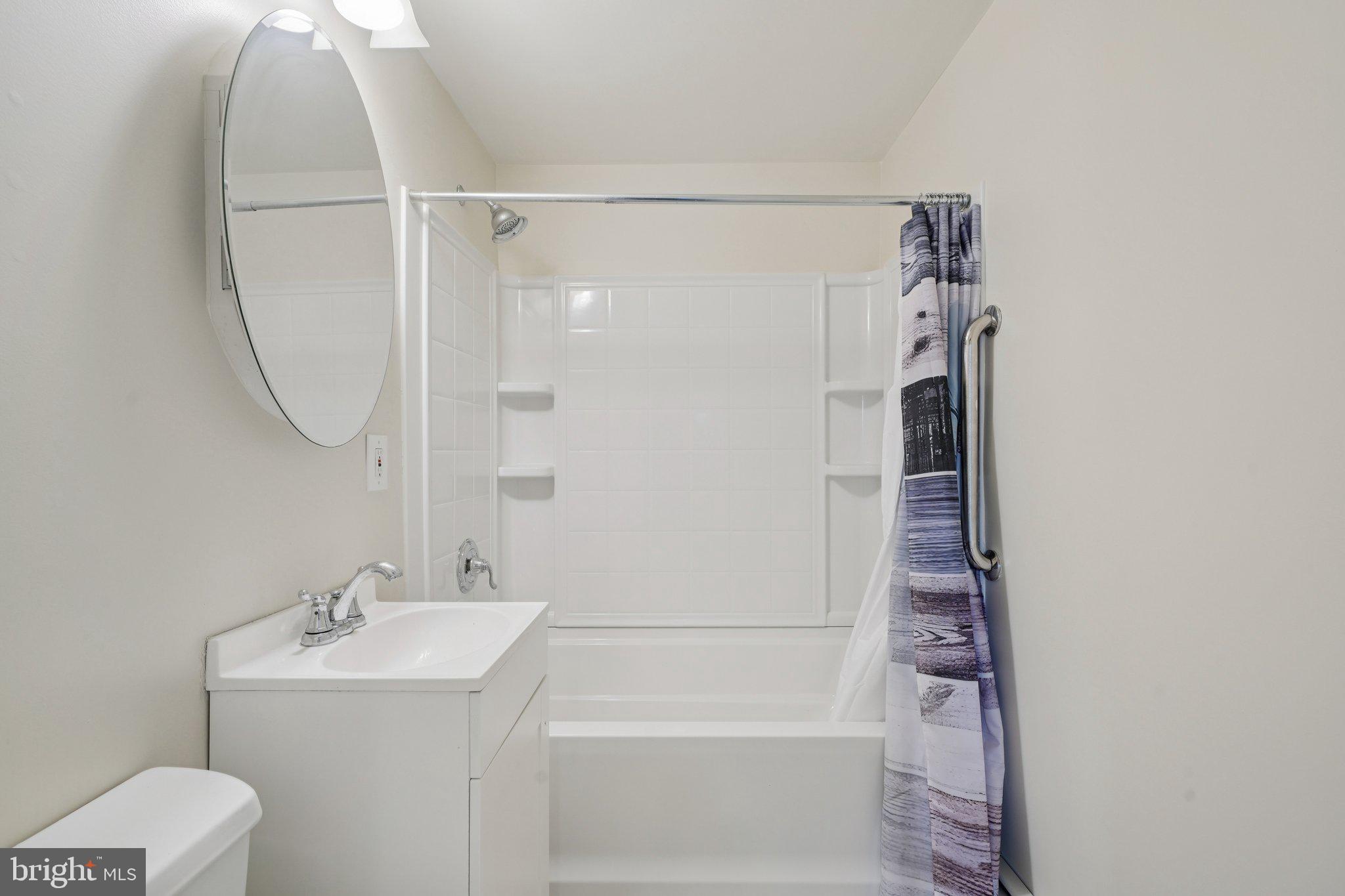 WASHINGTON HGTS - Residential