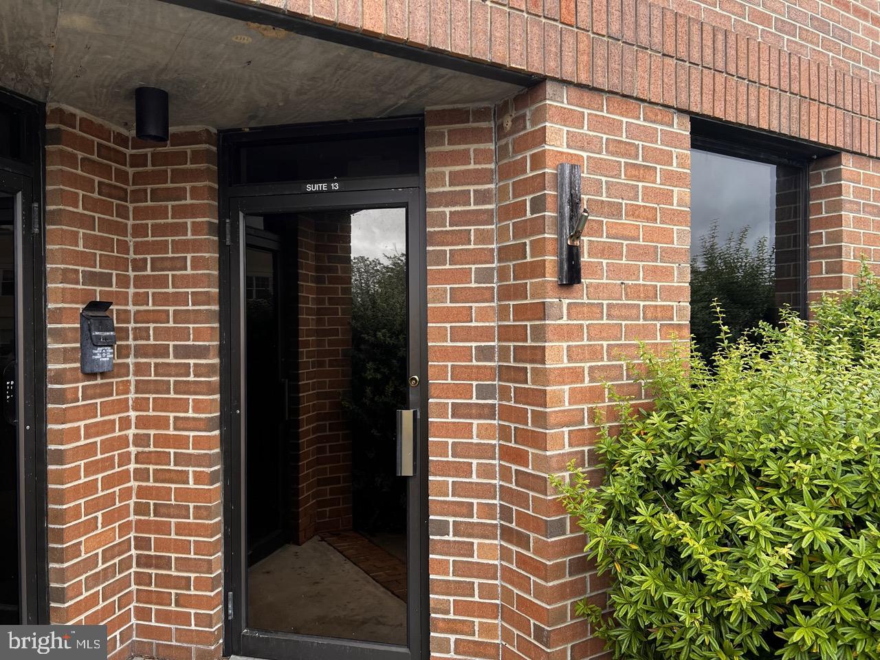 Office/Retail space available for lease in Prince Frederick MD. This 1068 square foot unit is perfect for a office space or general retail use. The unit offers 3 private office spaces and a large common/bullpen area. Schedule your tour today!