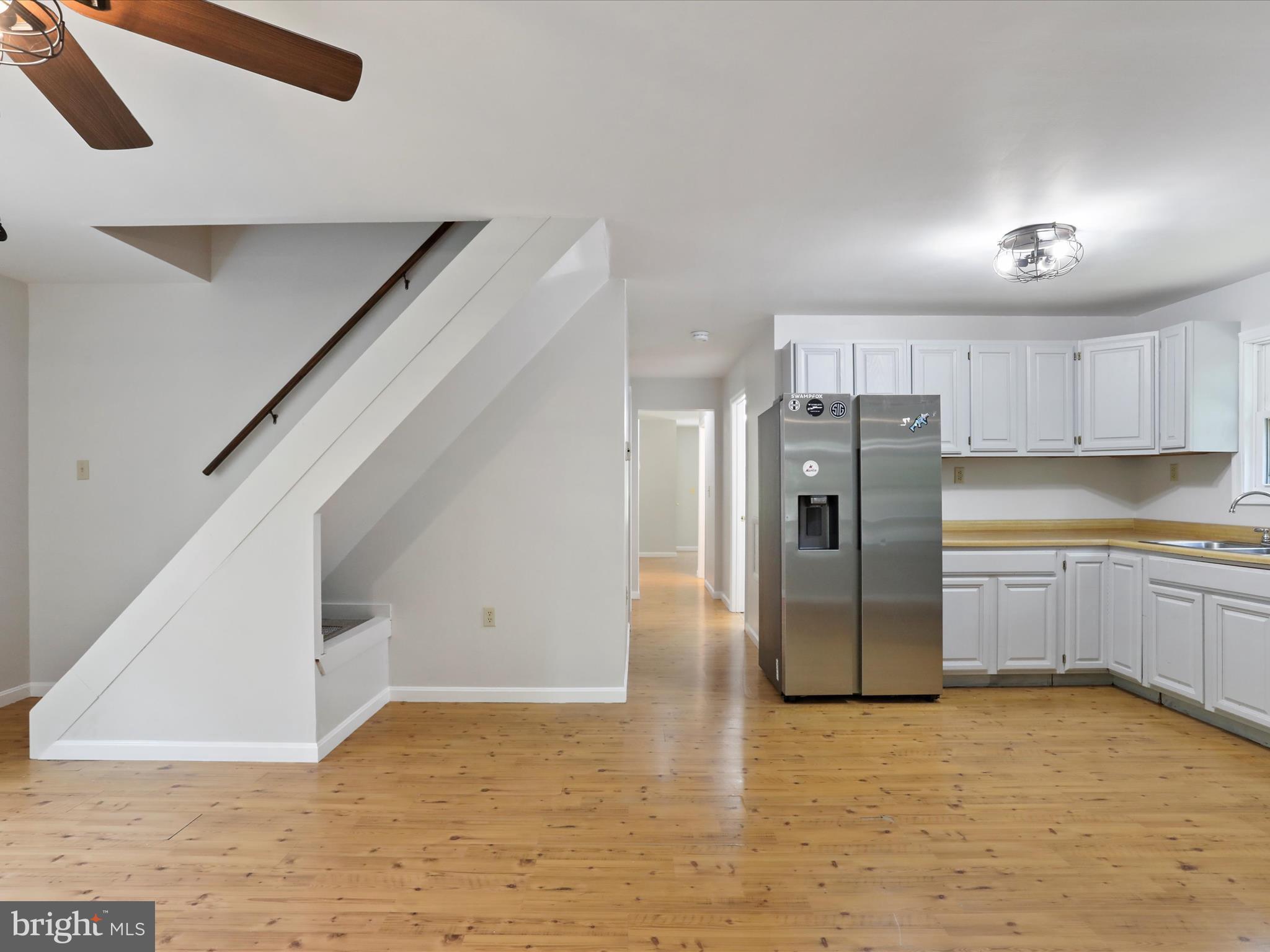 MOUNTAIN VIEW ACRES - Residential