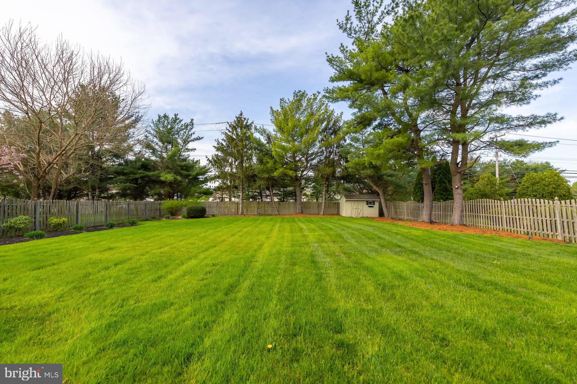 10 SPRING MILL COURT