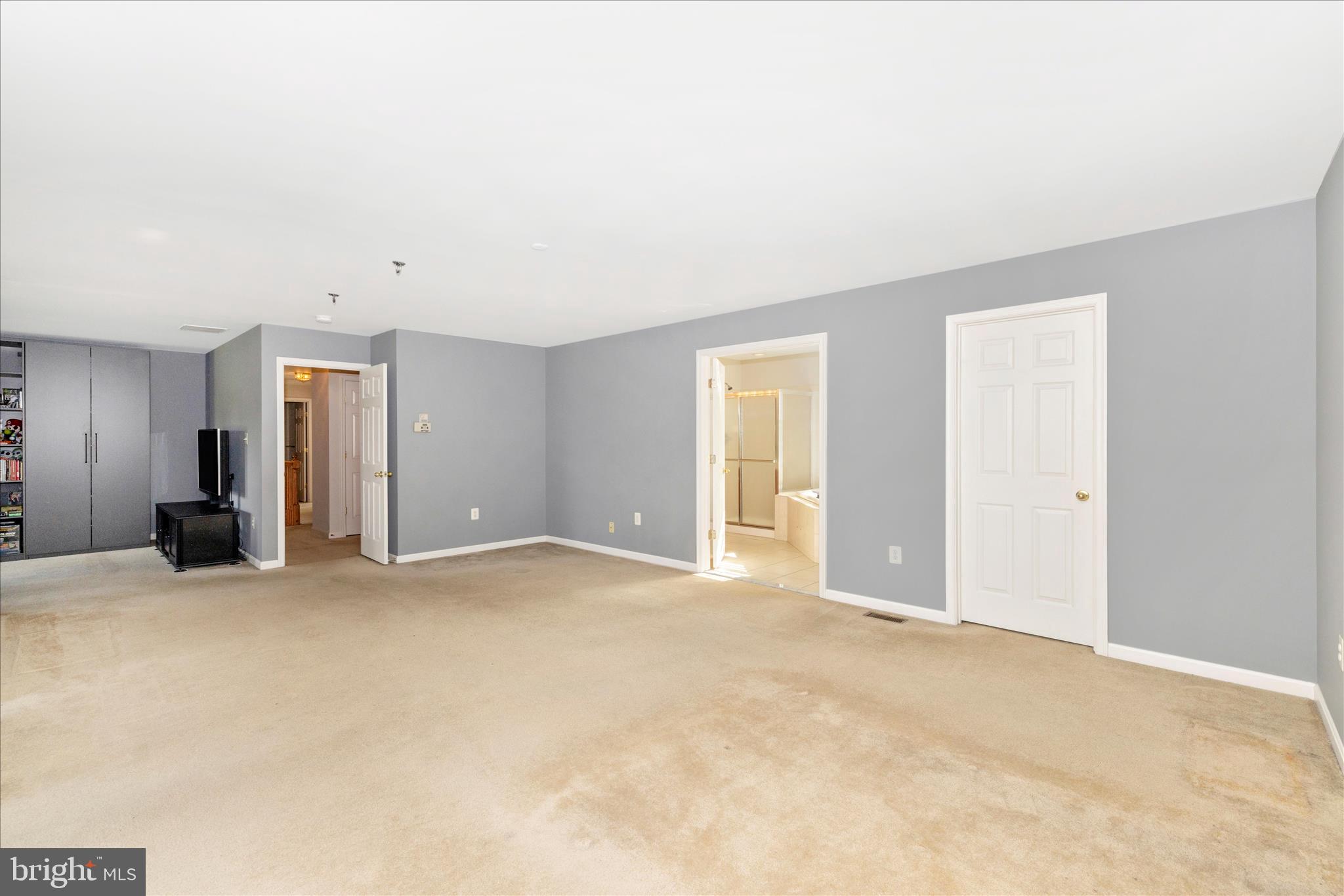 CLOVER RIDGE - Residential