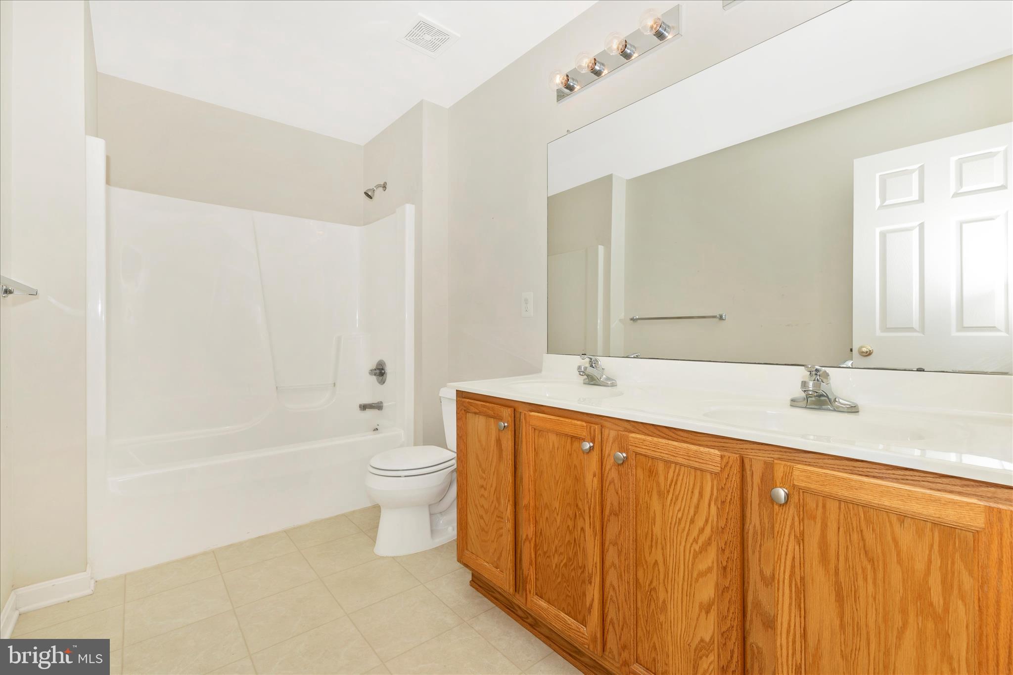 CLOVER RIDGE - Residential