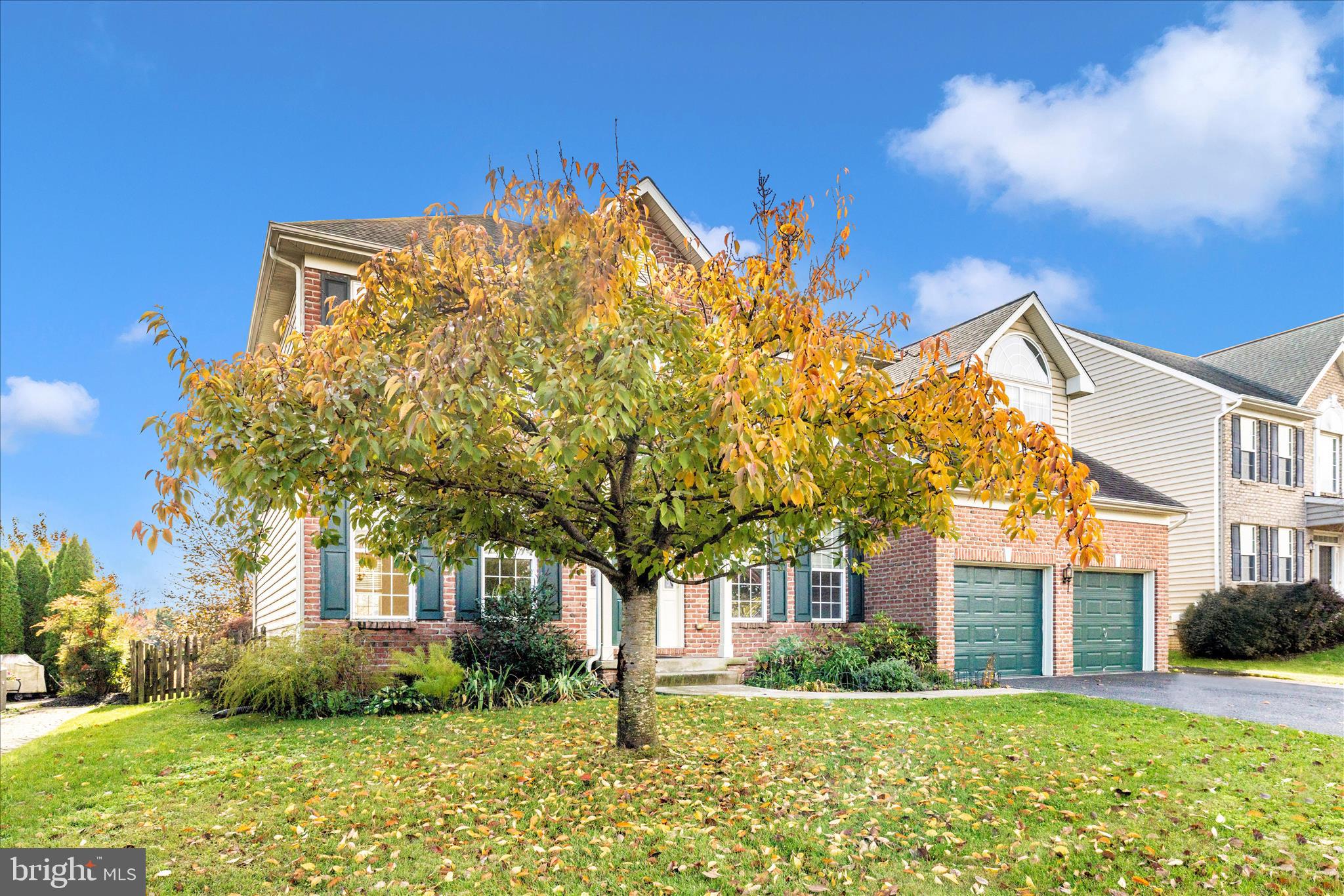 CLOVER RIDGE - Residential