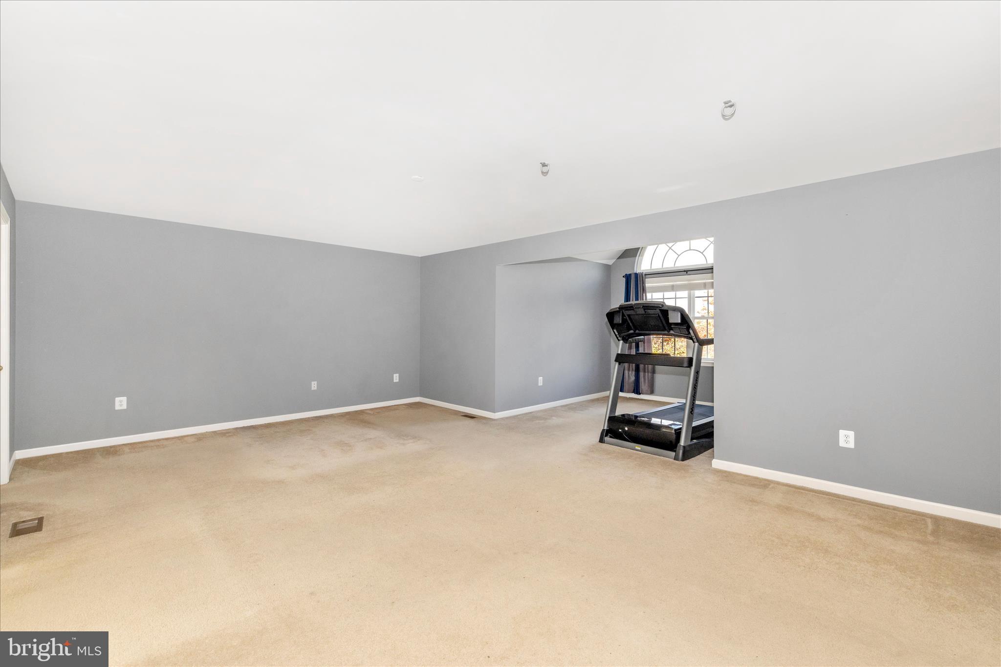 CLOVER RIDGE - Residential