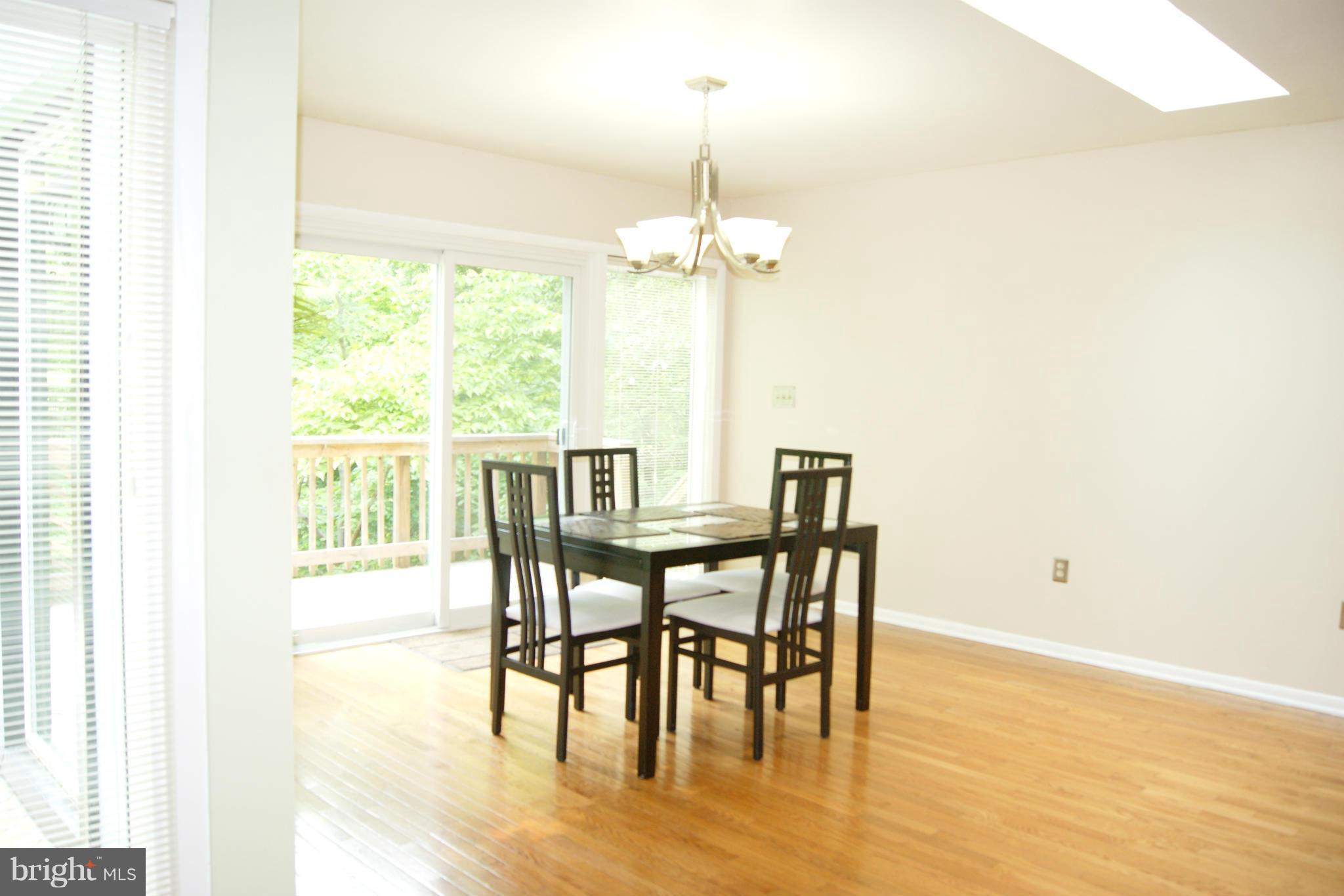 HUNTERS GROVE - Residential