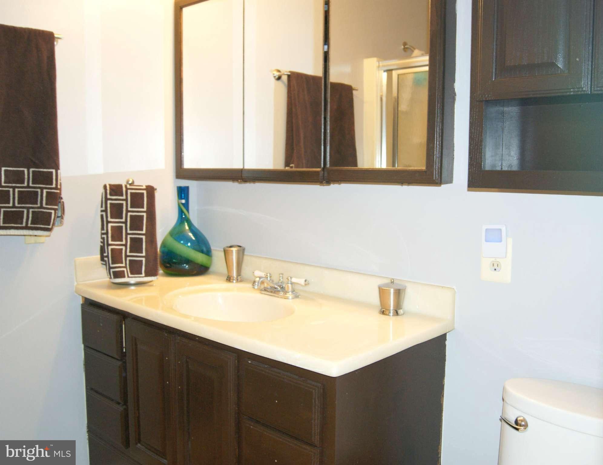 HUNTERS GROVE - Residential