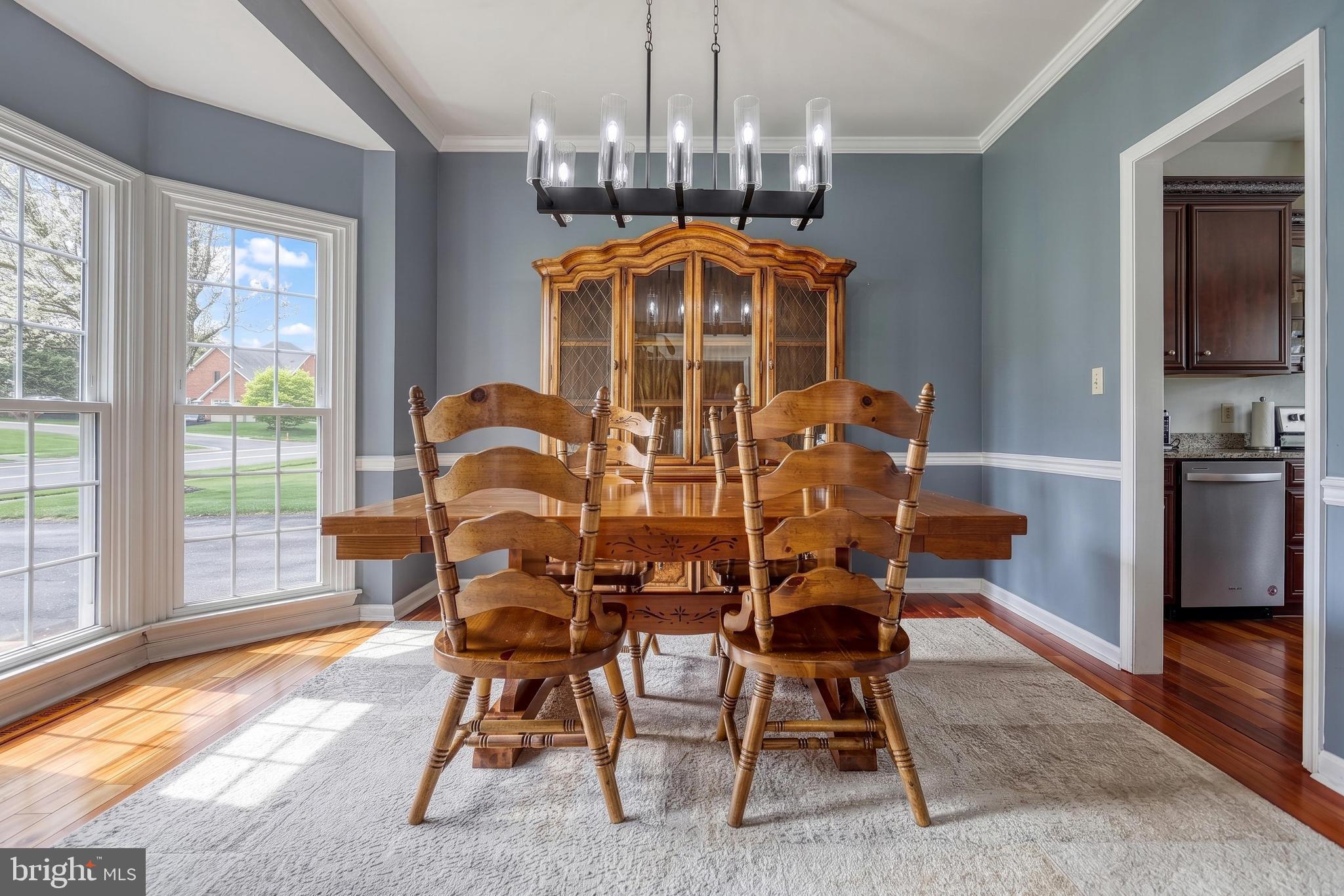 1071 COUNTRY CLUB ROAD