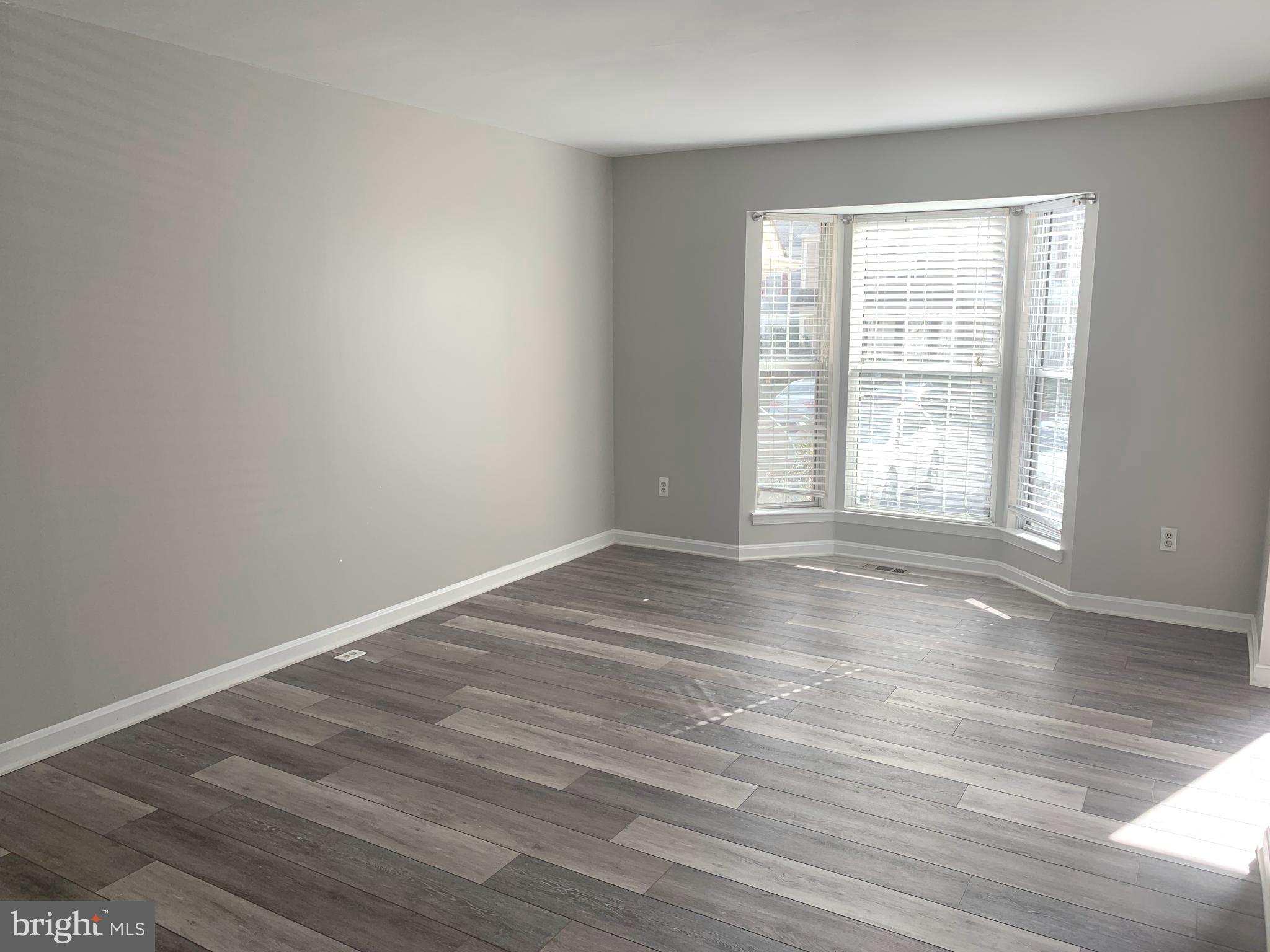 PLEASANT HILLS - Residential Lease