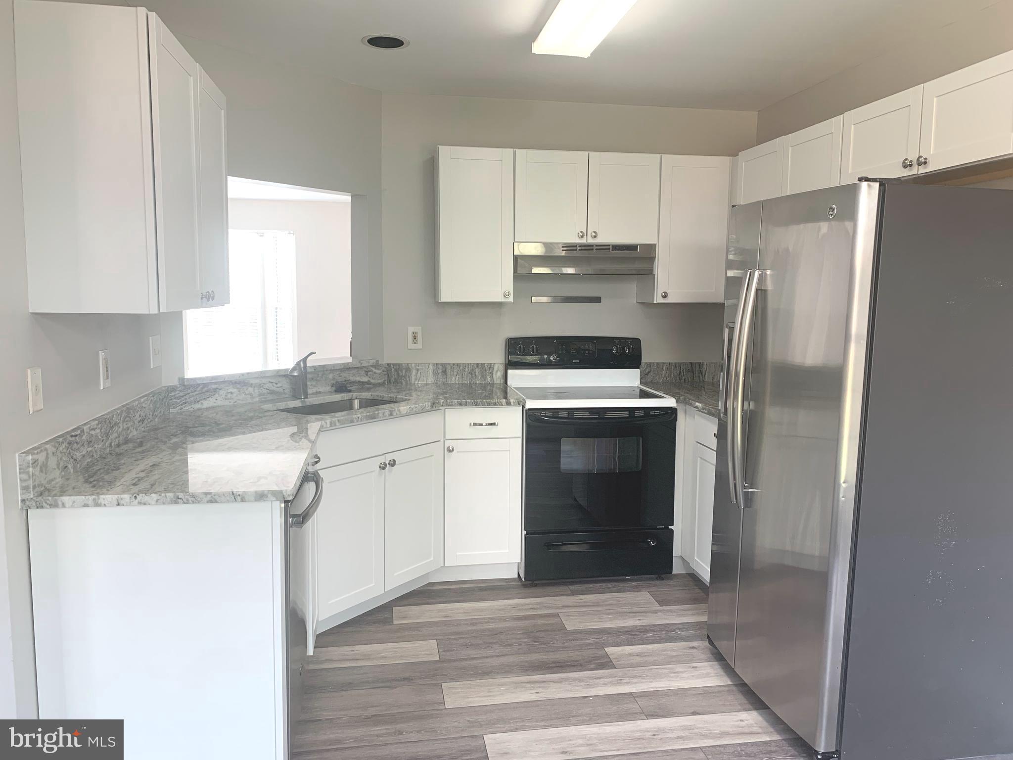 PLEASANT HILLS - Residential Lease