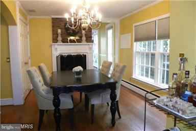 OLD TOWN - Residential Lease