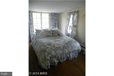 OLD TOWN - Residential Lease