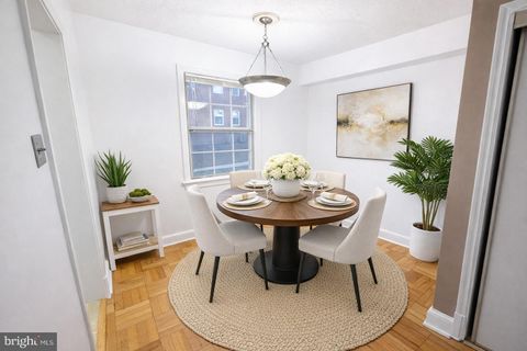 Condo For Sale - 2511 Arlington Boulevard #101<br/> ARLINGTON, VA 22201