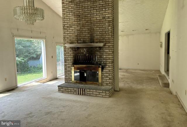 215 MOUNTAIN ROAD A