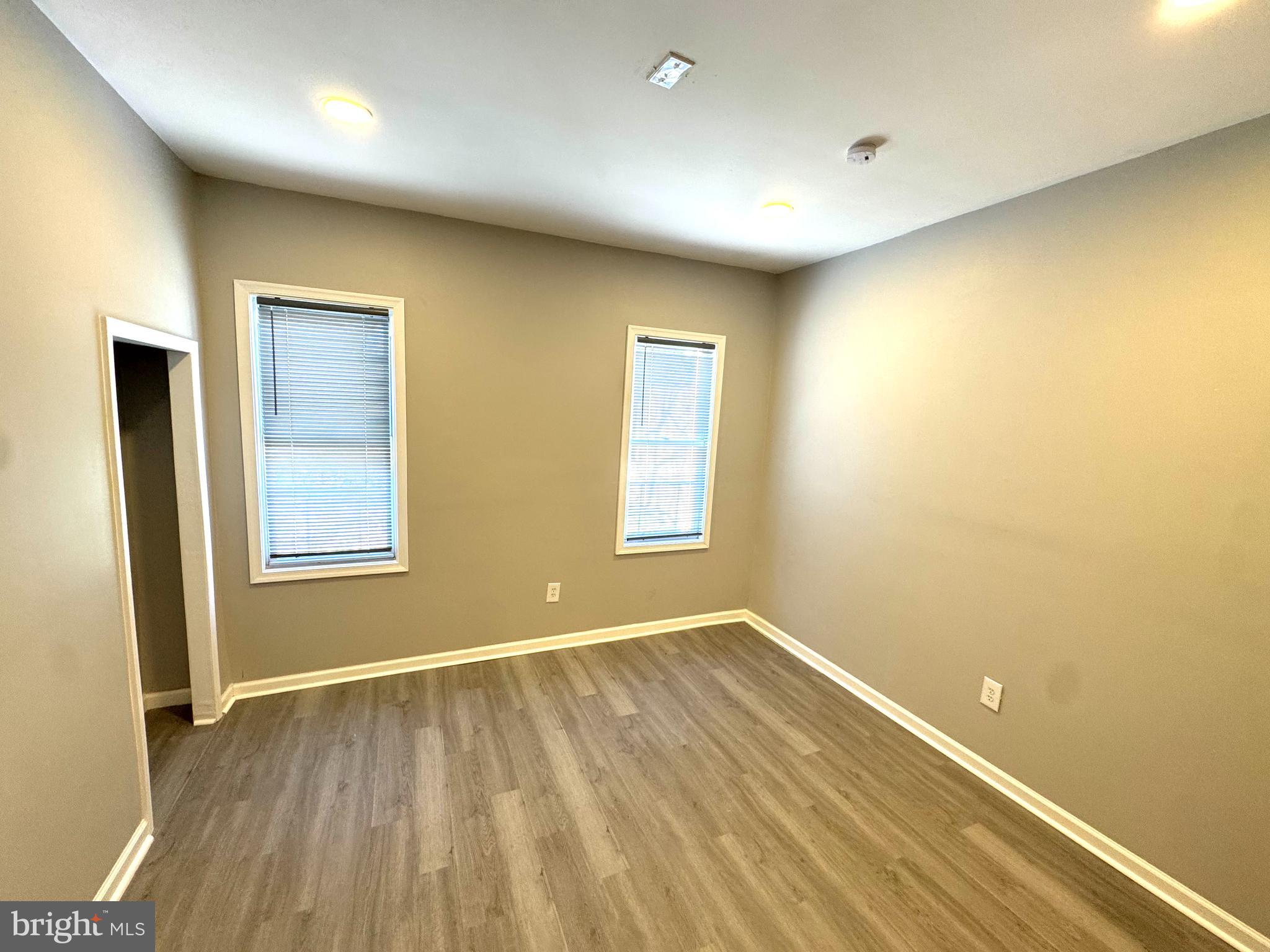 PHILADELPHIA - Residential