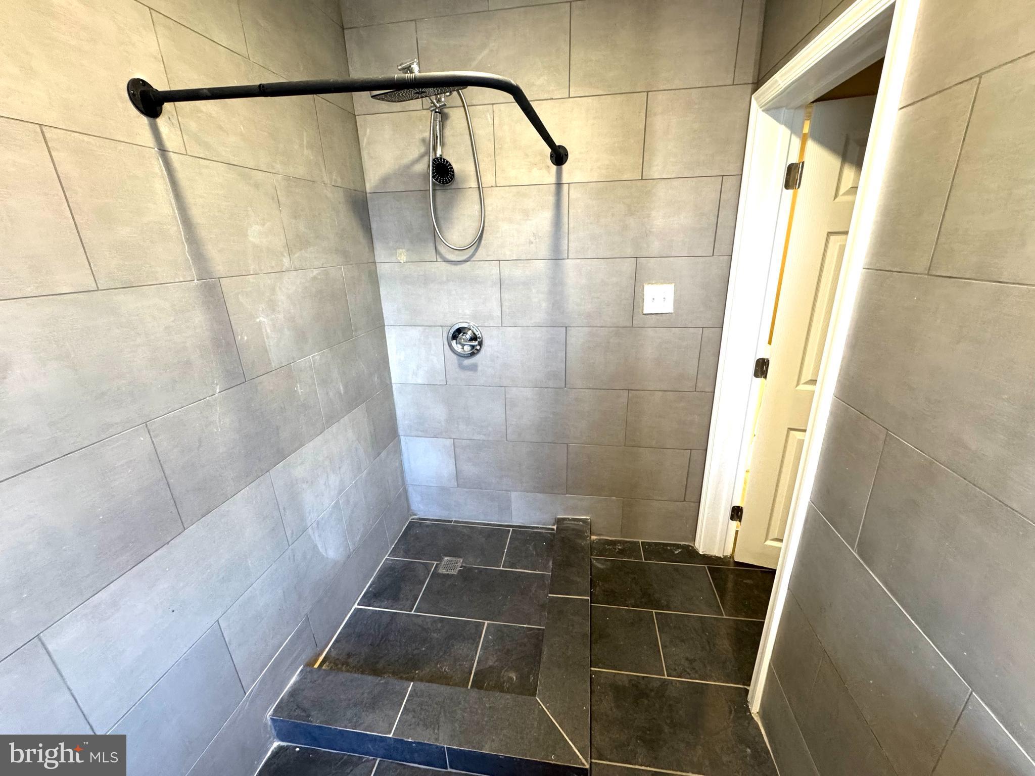 PHILADELPHIA - Residential