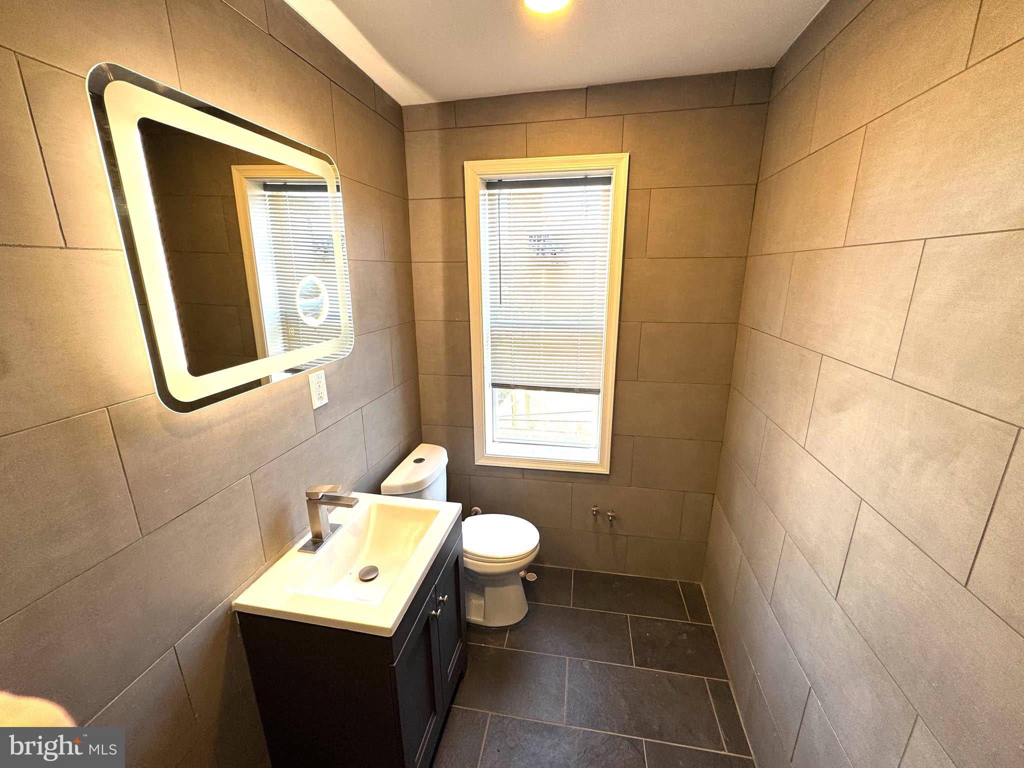 PHILADELPHIA - Residential