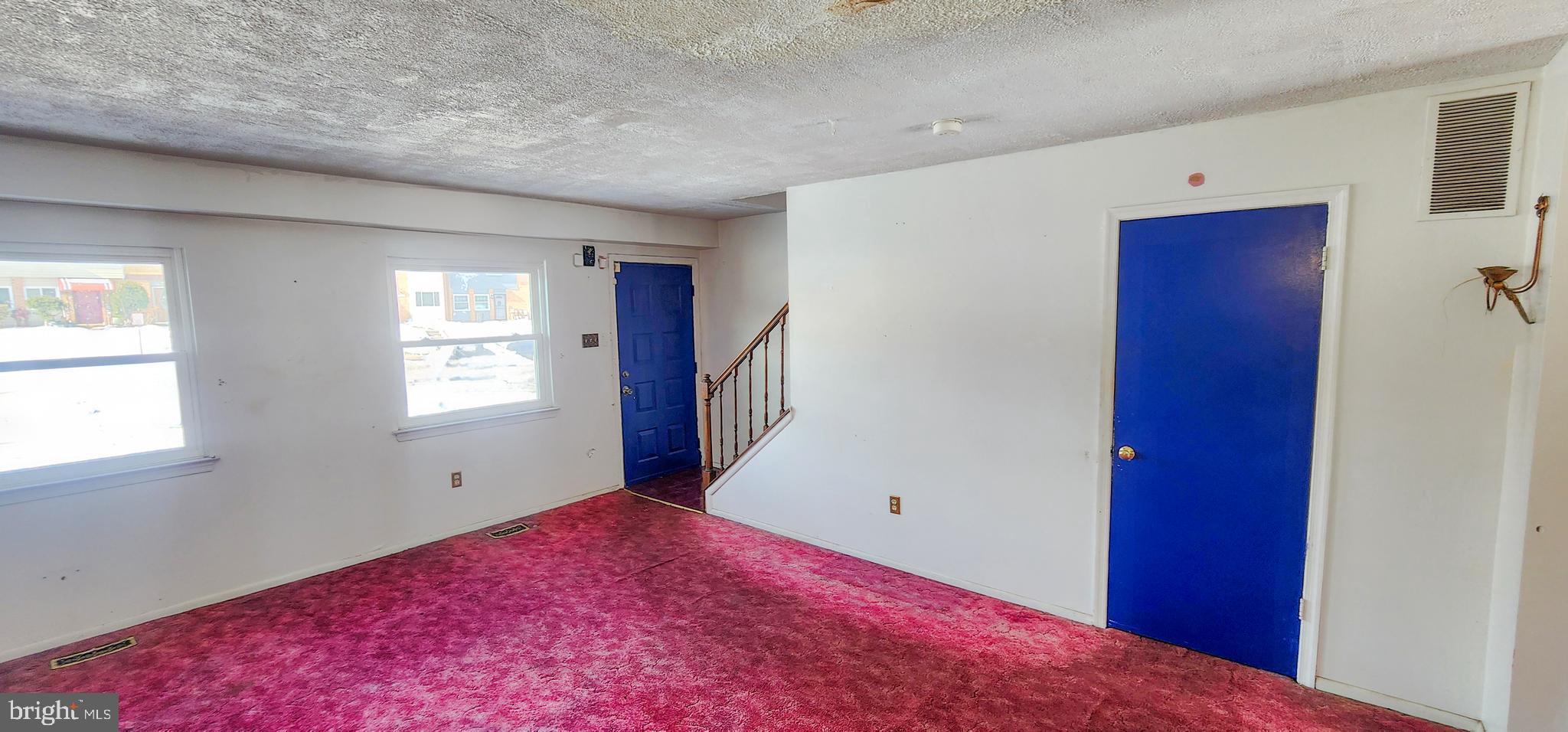 6553 WOODGREEN CIRCLE