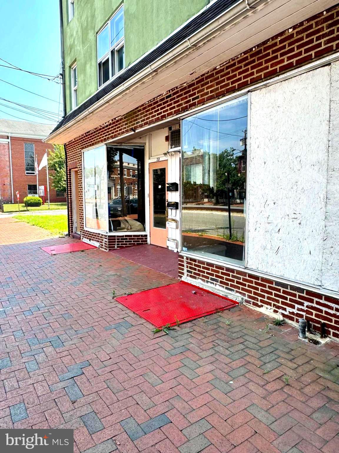20-22 E BROAD STREET