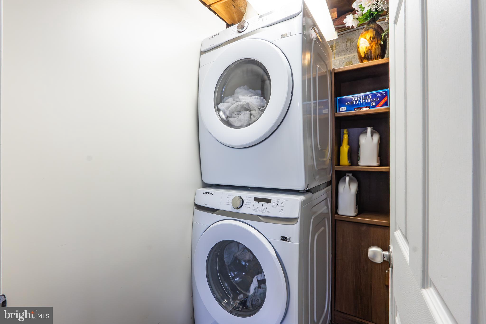 DALE CITY - Residential Lease