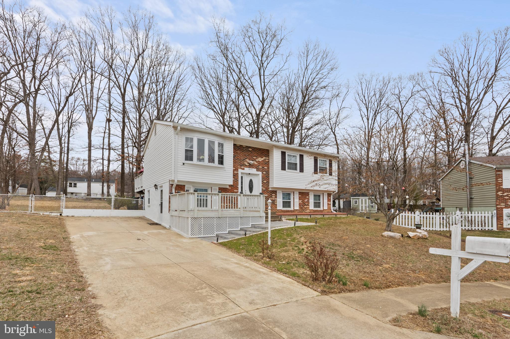 DALE CITY - Residential Lease