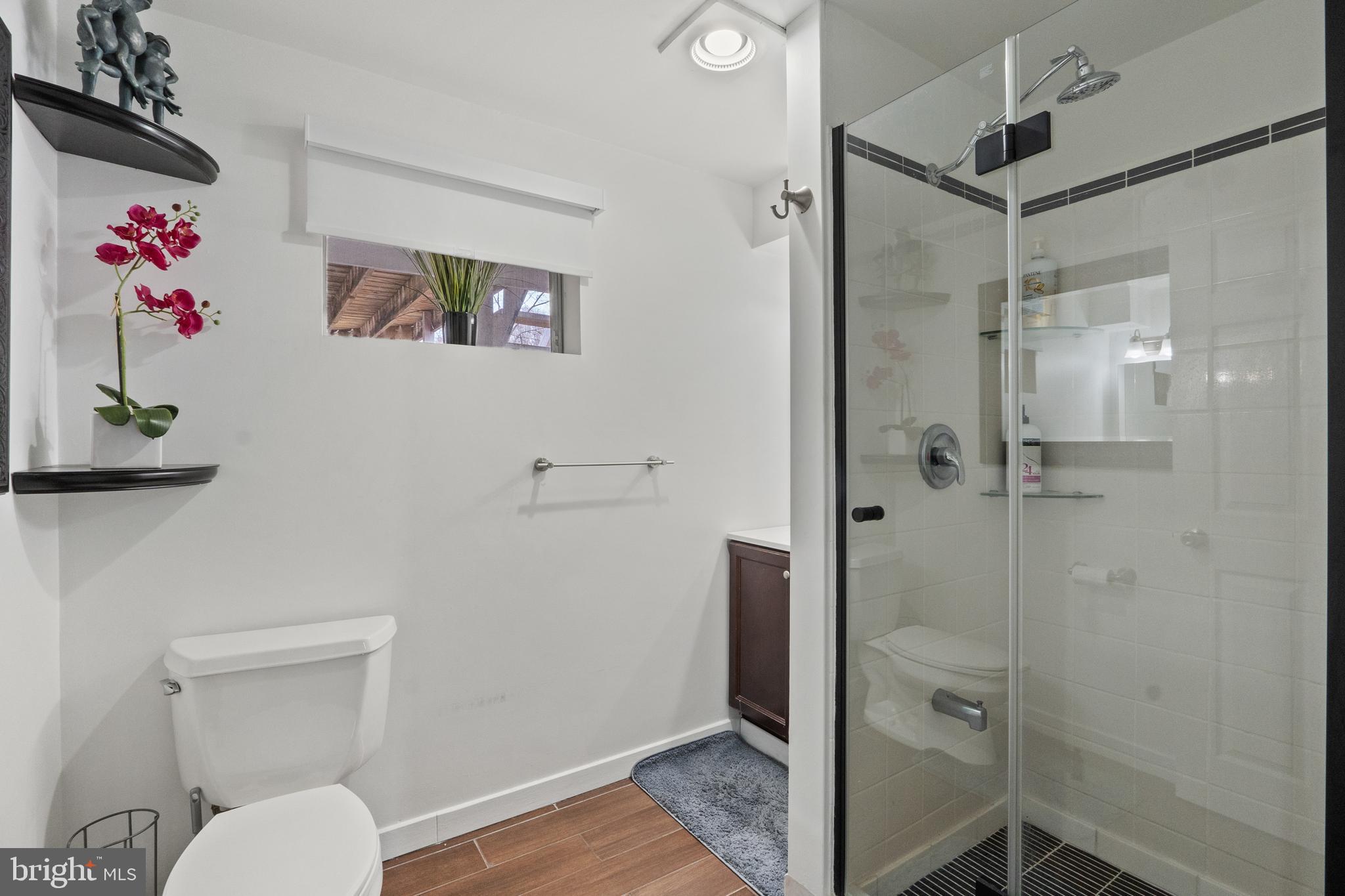 DALE CITY - Residential Lease