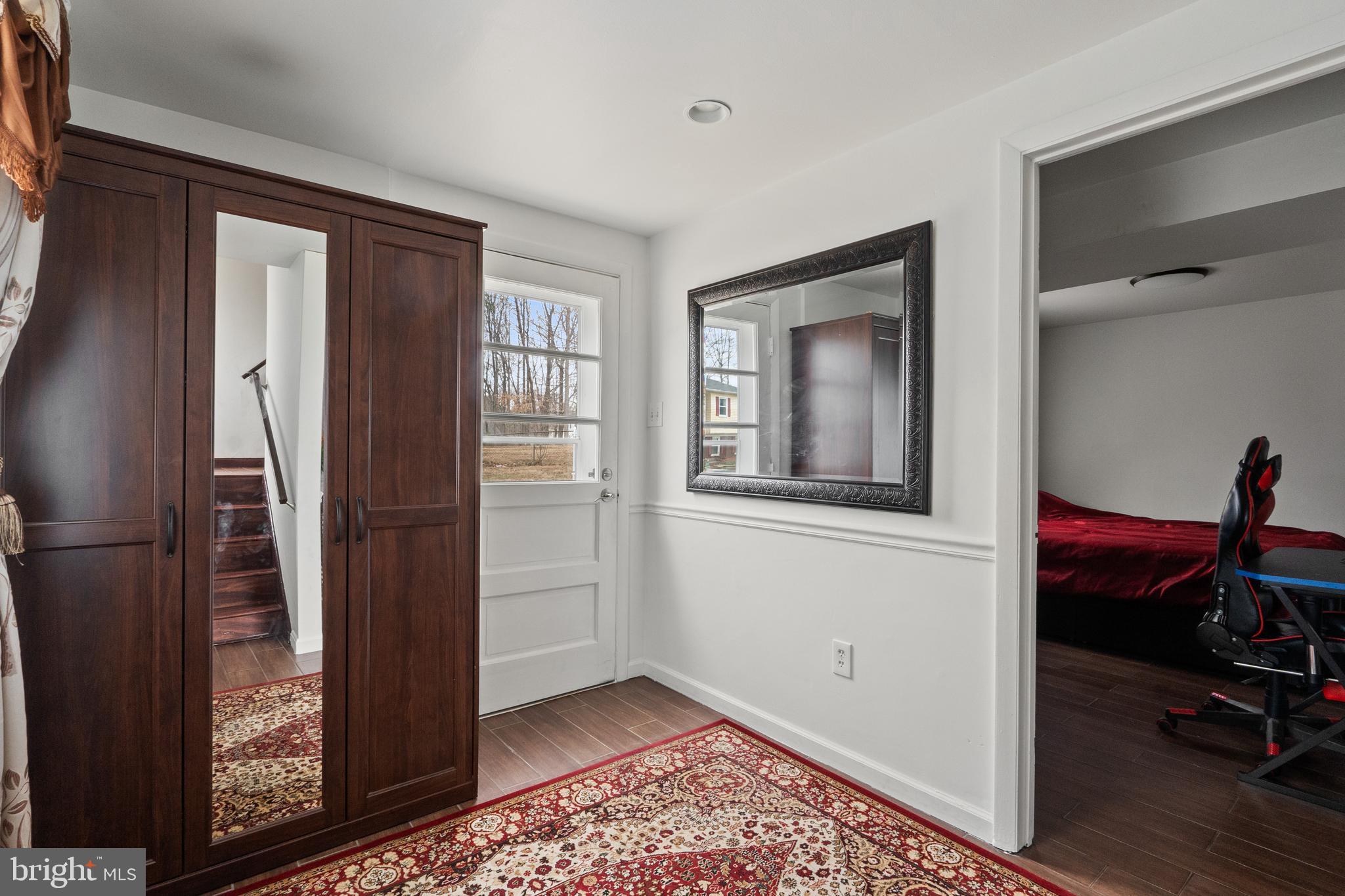 DALE CITY - Residential Lease