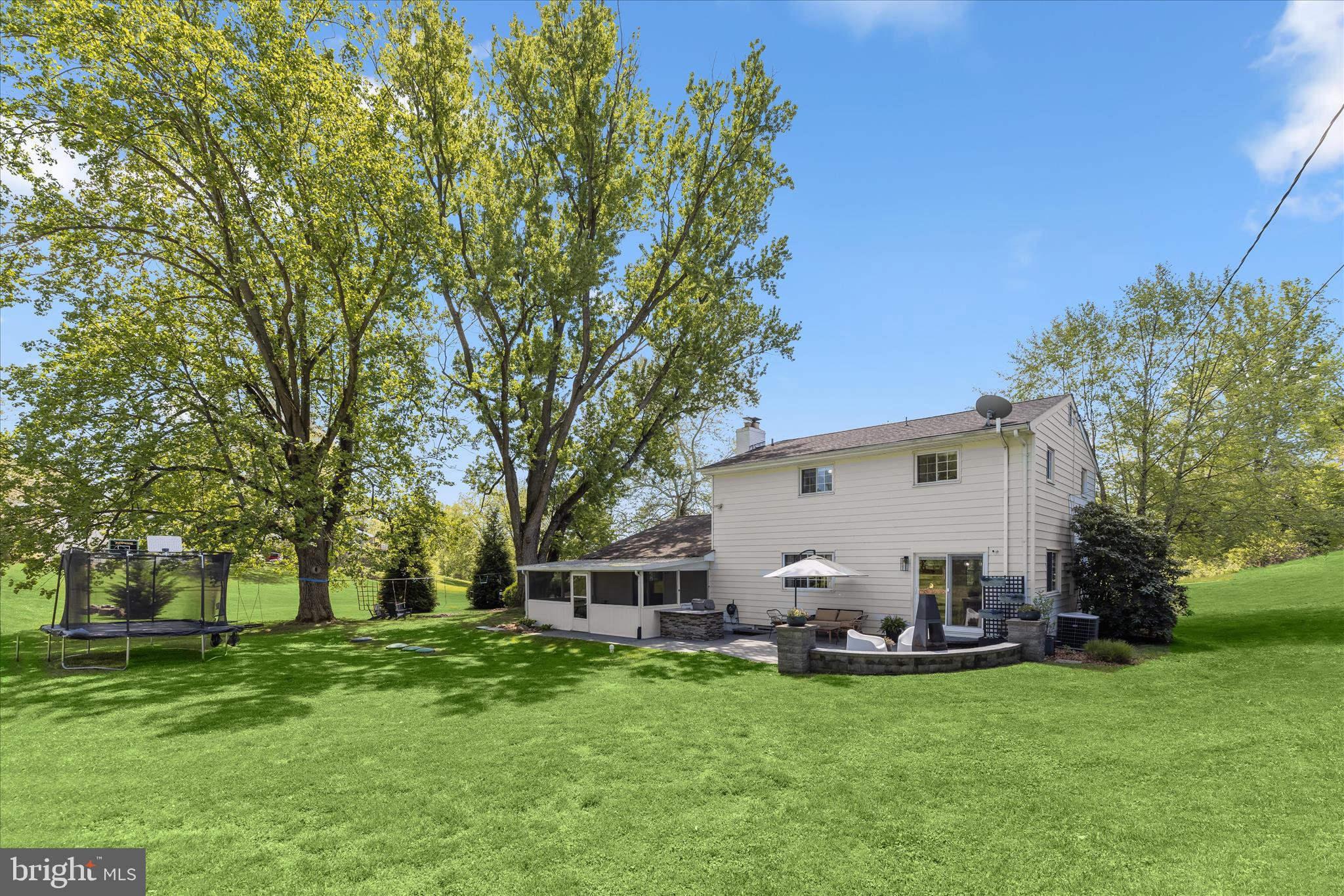 PLEASANT HILLS - Residential